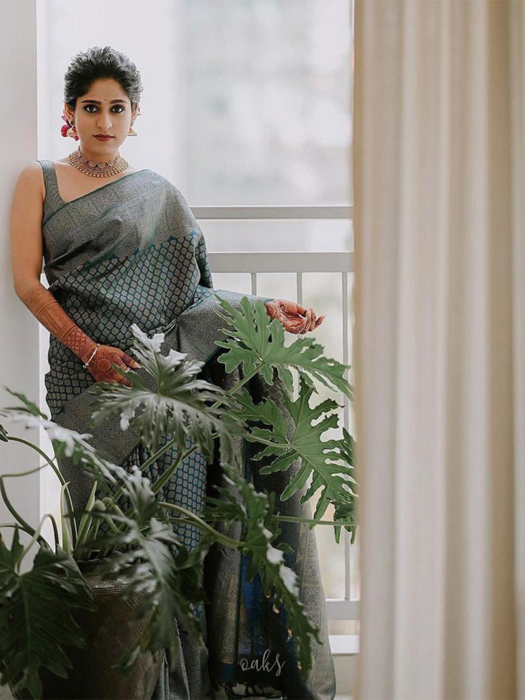 

DIVASTRI Woven Design Zari Pure Silk Kanjeevaram Saree, Teal