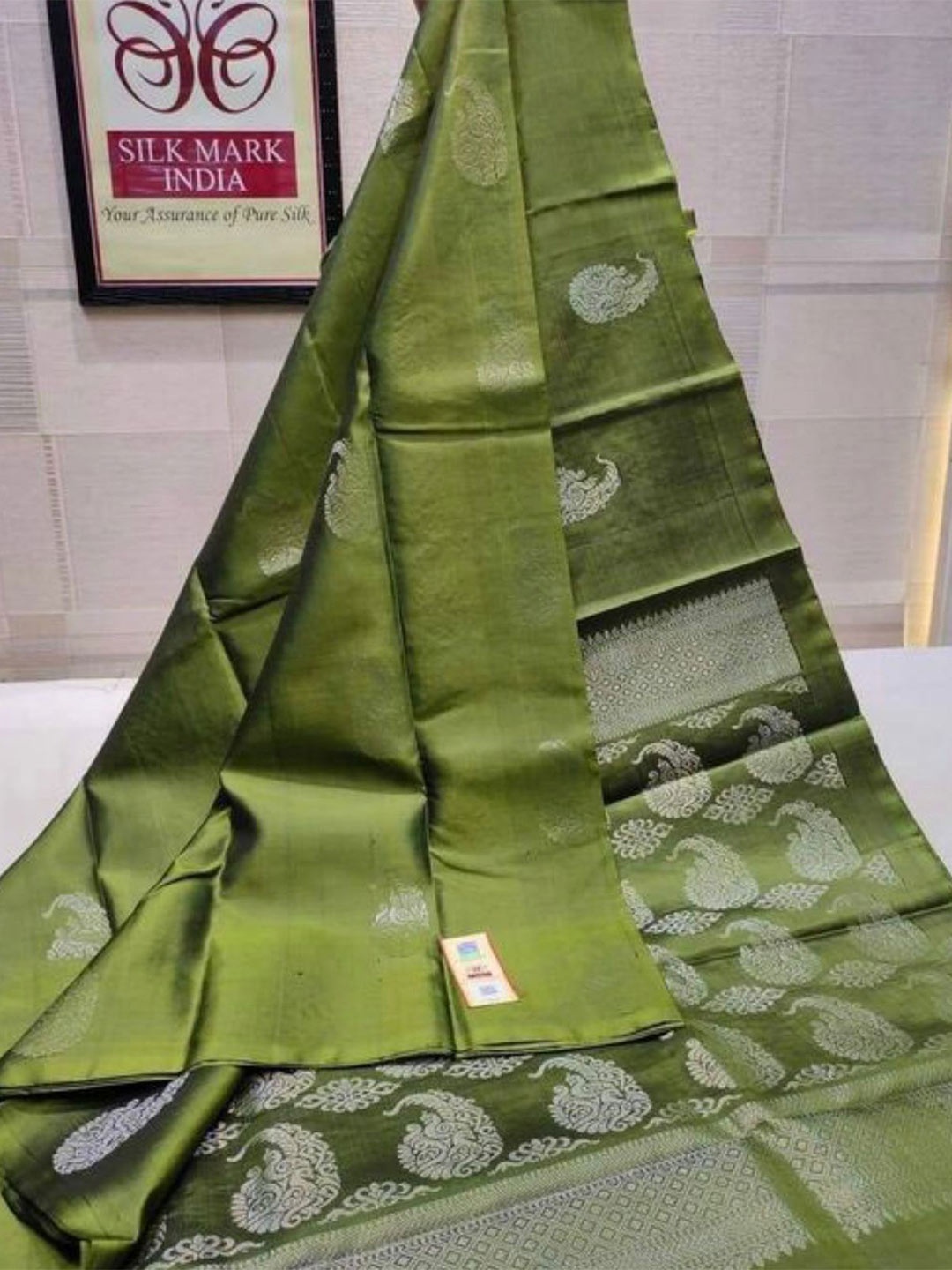 

DIVASTRI Paisley Woven Design Zari Pure Silk Kanjeevaram Saree, Olive