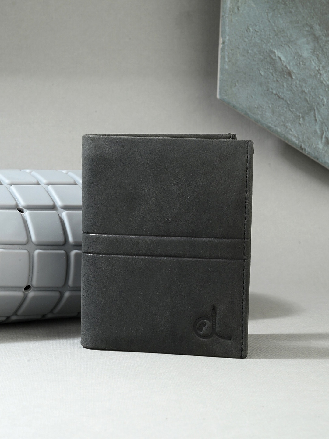 

CLOG LONDON Leather Two Fold Wallet, Grey