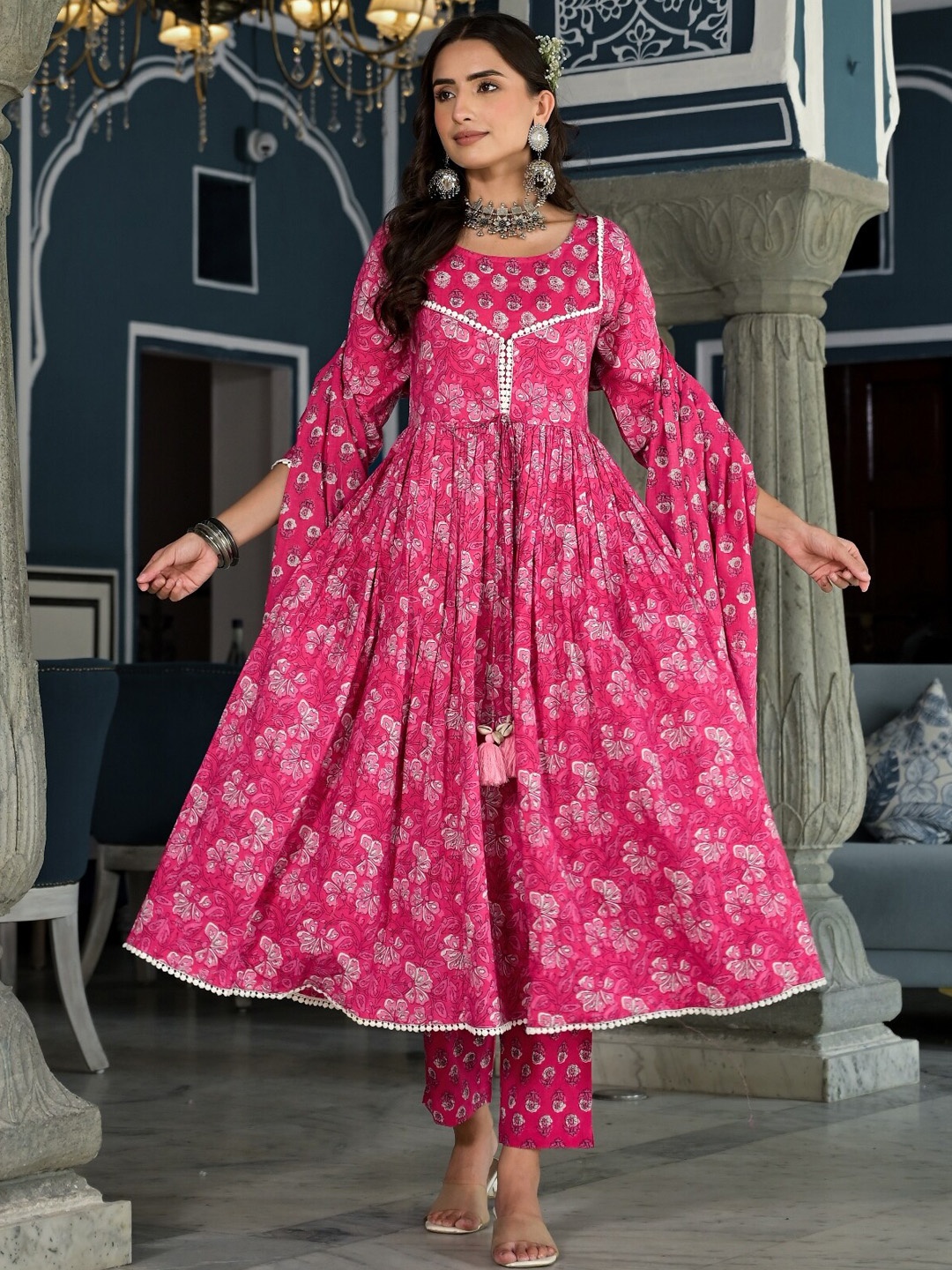 

The Kapas Floral Printed Sequinned Pure Cotton Anarkali Kurta With Trousers & Dupatta, Pink