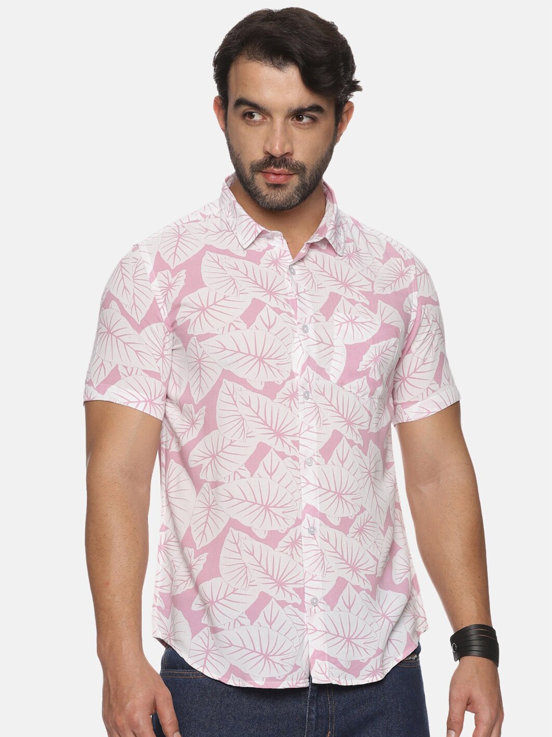 

Tusok Floral Printed Smart Spread Collar Curved Casual Shirt, Pink