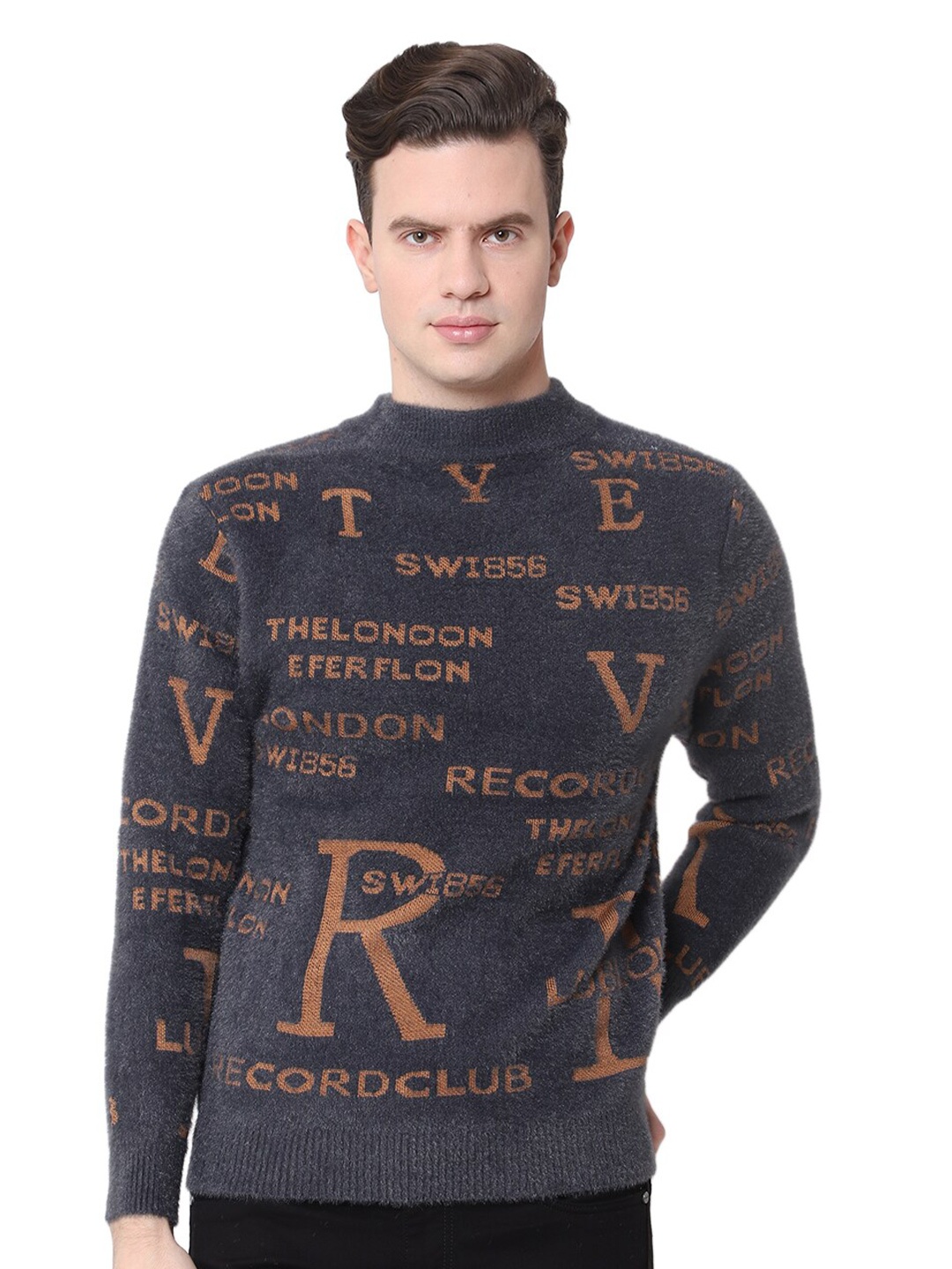 

Zacharias Typography Printed Wool Pullover Sweater, Grey