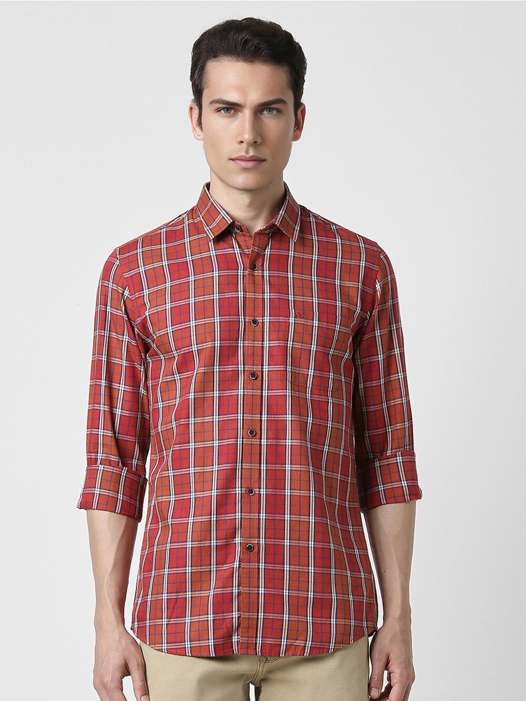 

Peter England Casuals Slim Fit Checked Spread Collar Pure Cotton Casual Shirt, Red