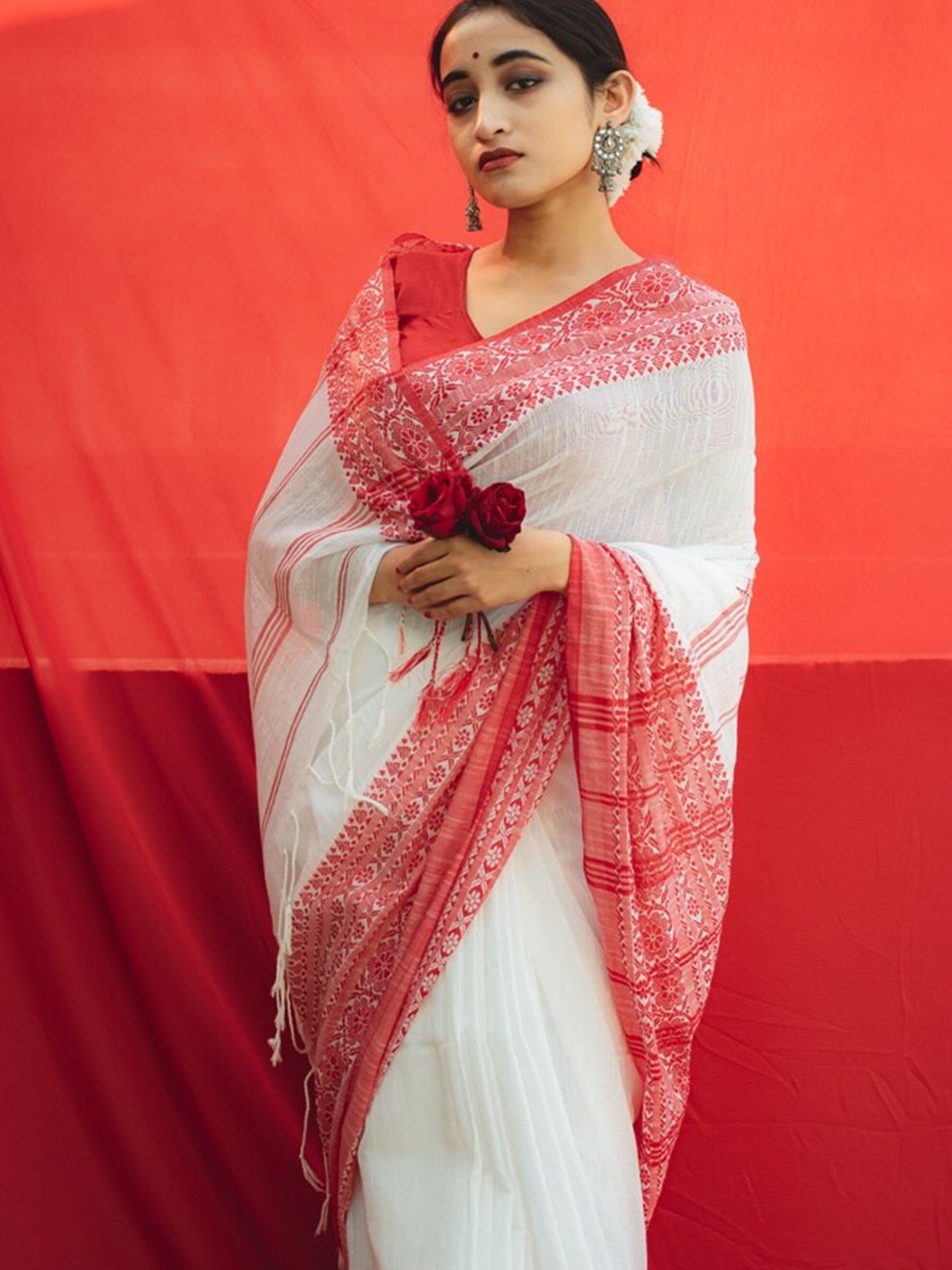 

RODDUR Pure Cotton Saree, White