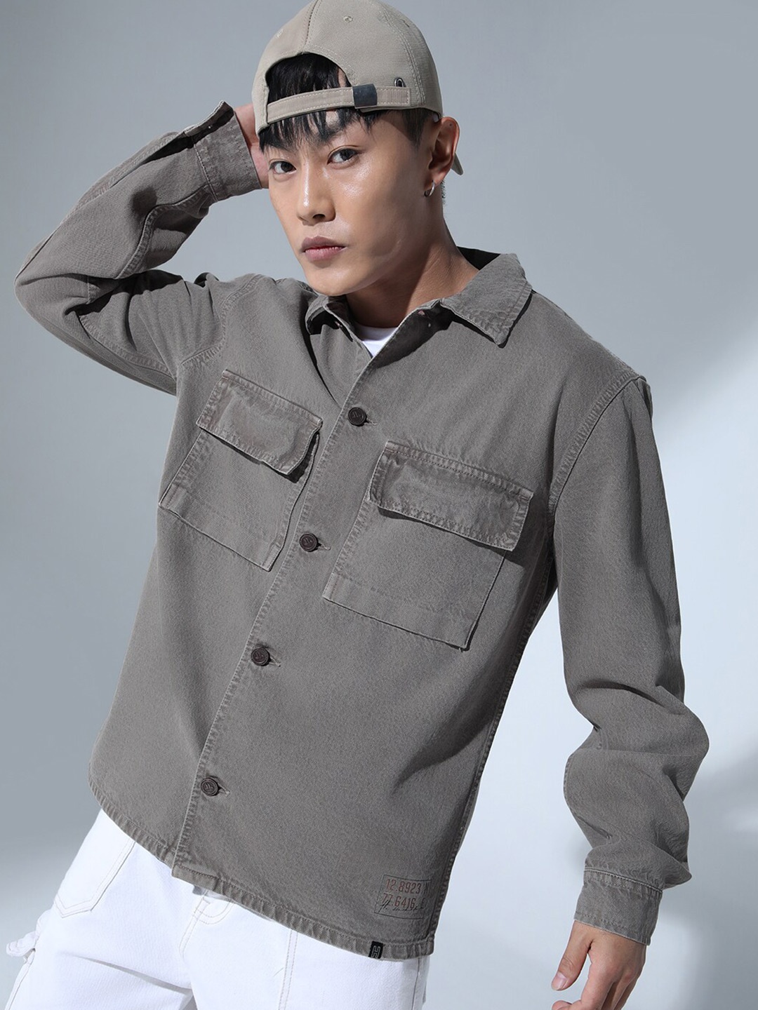 

Hubberholme Spread Collar Long Sleeves Classic Oversized Denim Jacket, Beige
