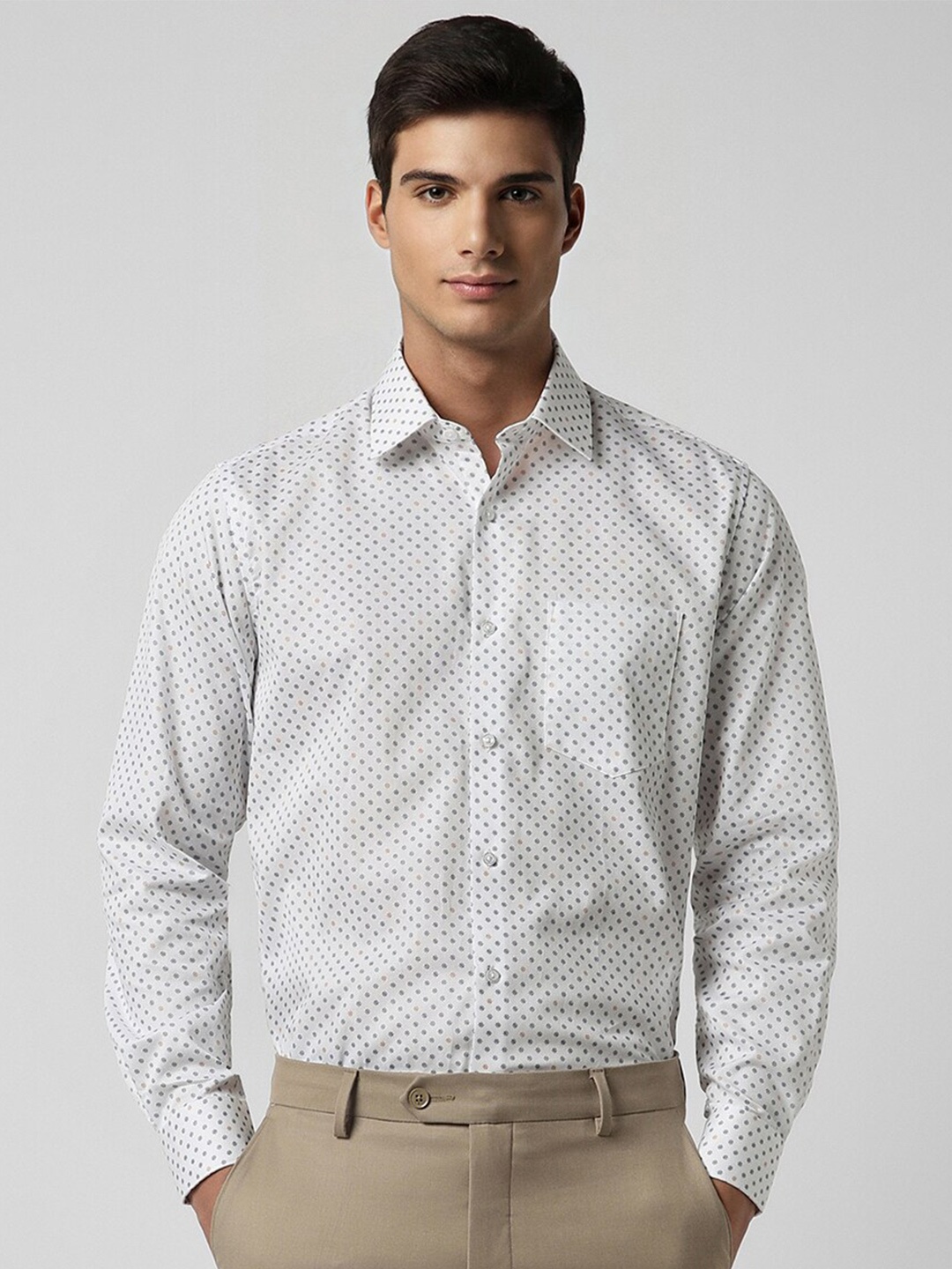 

Van Heusen Cotton Printed Formal Shirt, White