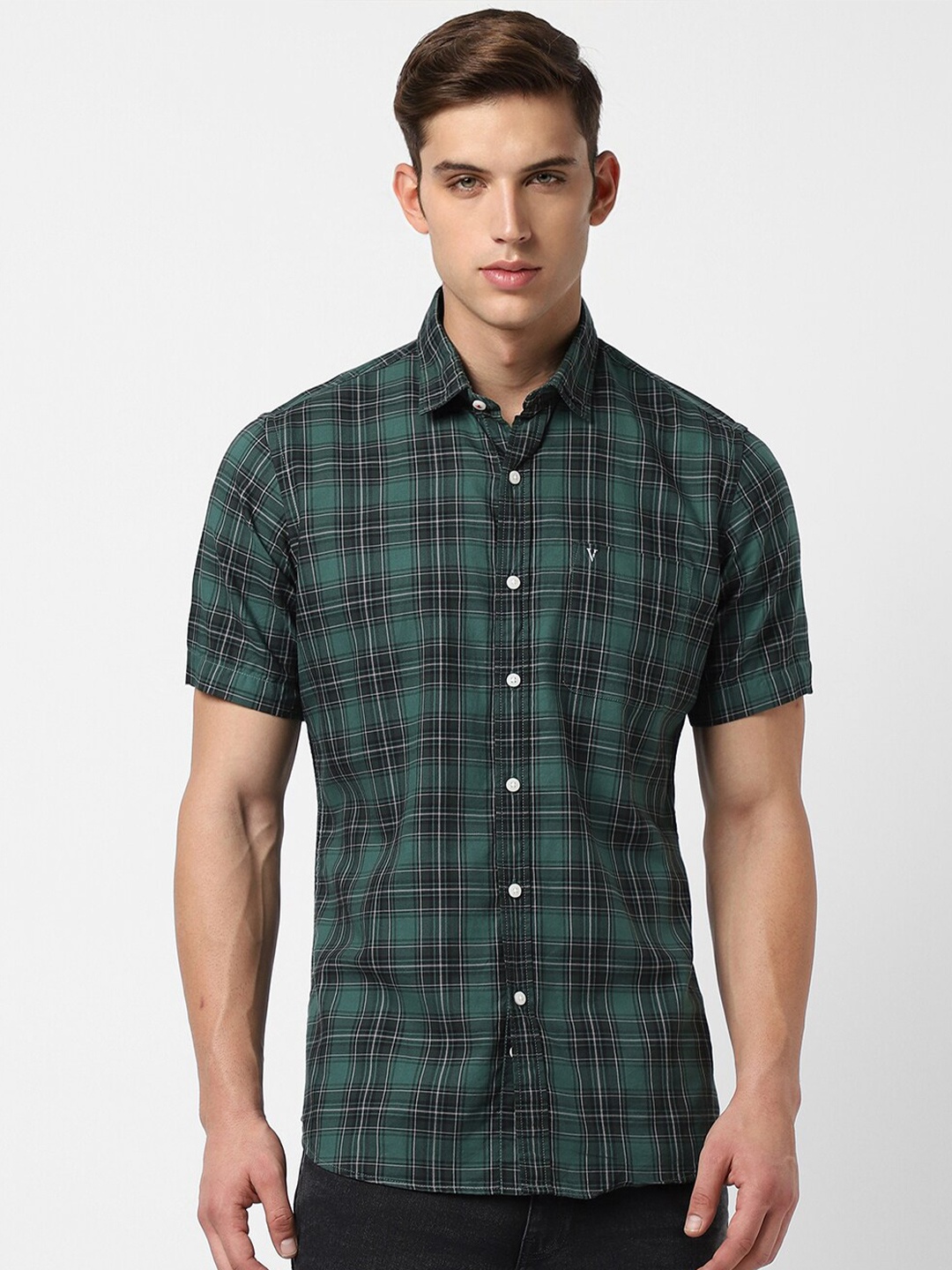

Van Heusen Sport Slim Fit Tartan Checks Cotton Checked Casual Shirt, Green