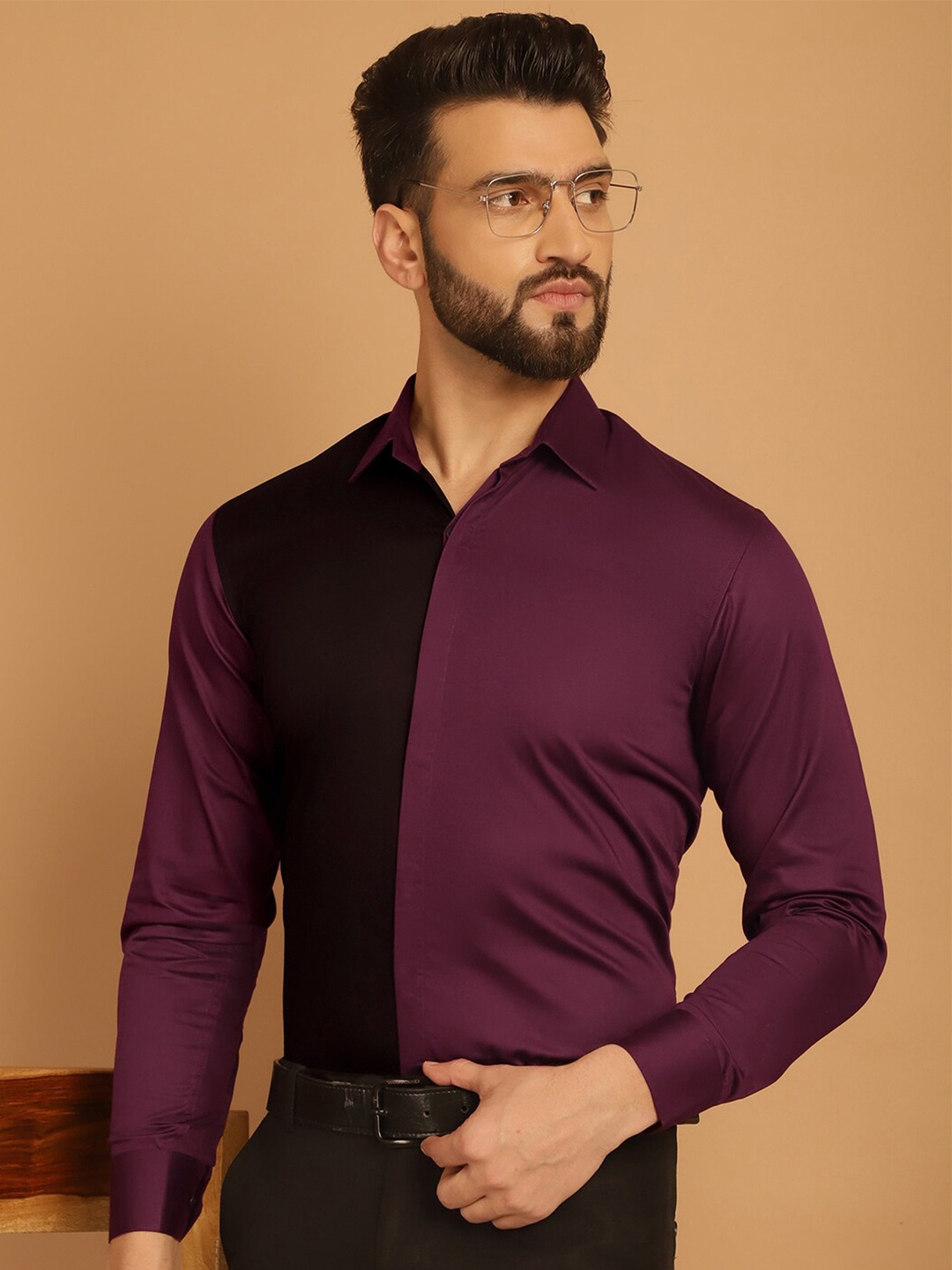 

Indian Needle Colourblocked Classic Cotton Satin Formal Shirt, Maroon