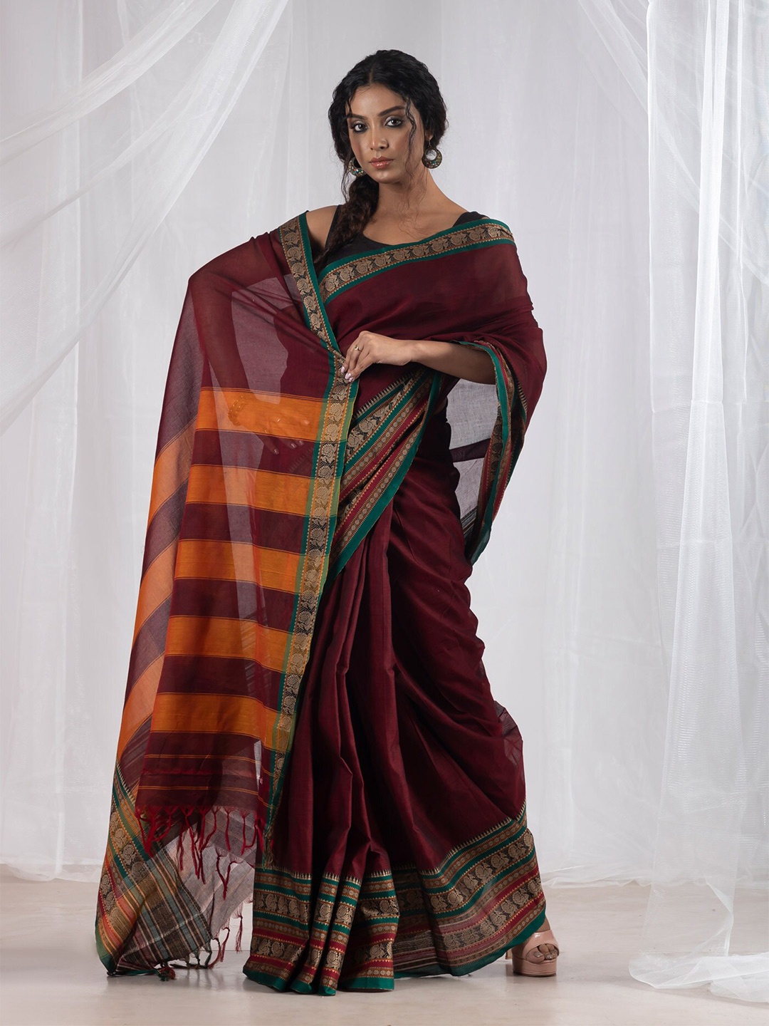 

Unnati Silks Pure Cotton Narayan Peth Saree, Maroon