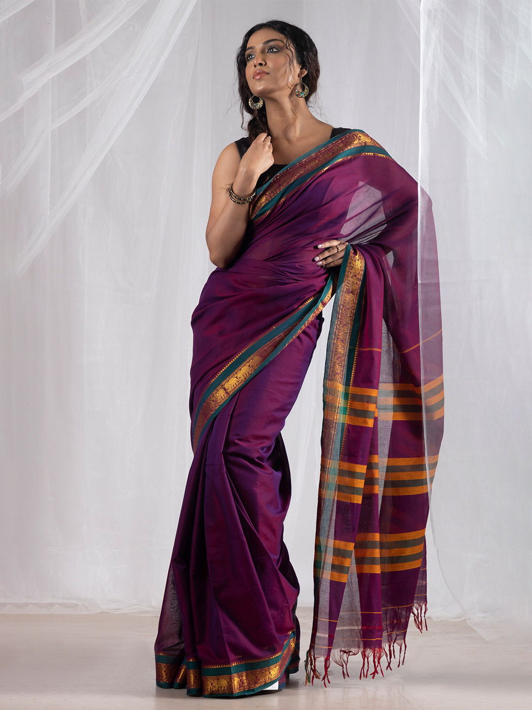 

Unnati Silks Zari Handloom Pure Cotton Narayan Peth Saree, Purple