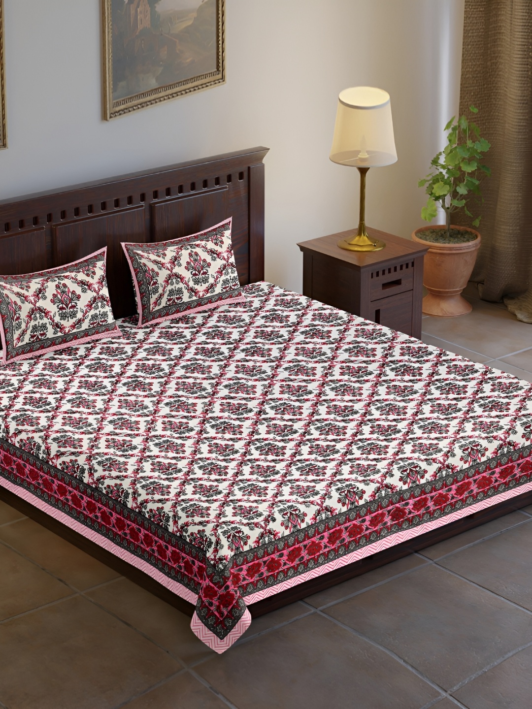 

UBANIA COLLECTION Pink Ethnic Motifs Cotton 120 TC King Bedsheet with 2 Pillow Covers