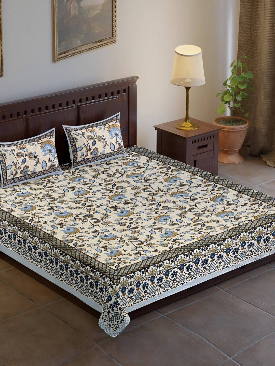

UBANIA COLLECTION Brown & Beige Floral Cotton 120 TC King Bedsheet with 2 Pillow Covers