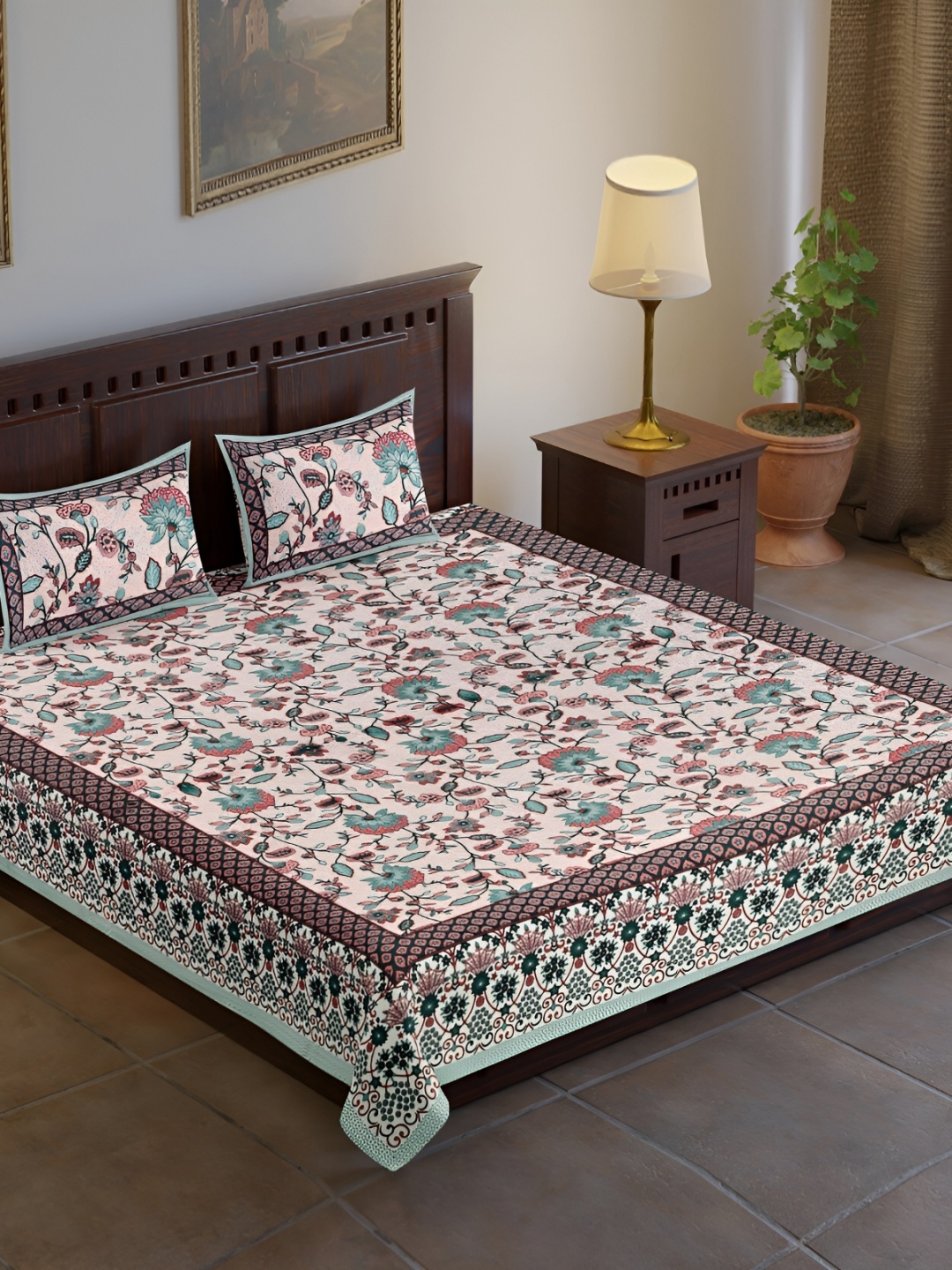 

UBANIA COLLECTION Peach 7 white Floral Cotton 120 TC King Bedsheet with 2 Pillow Covers