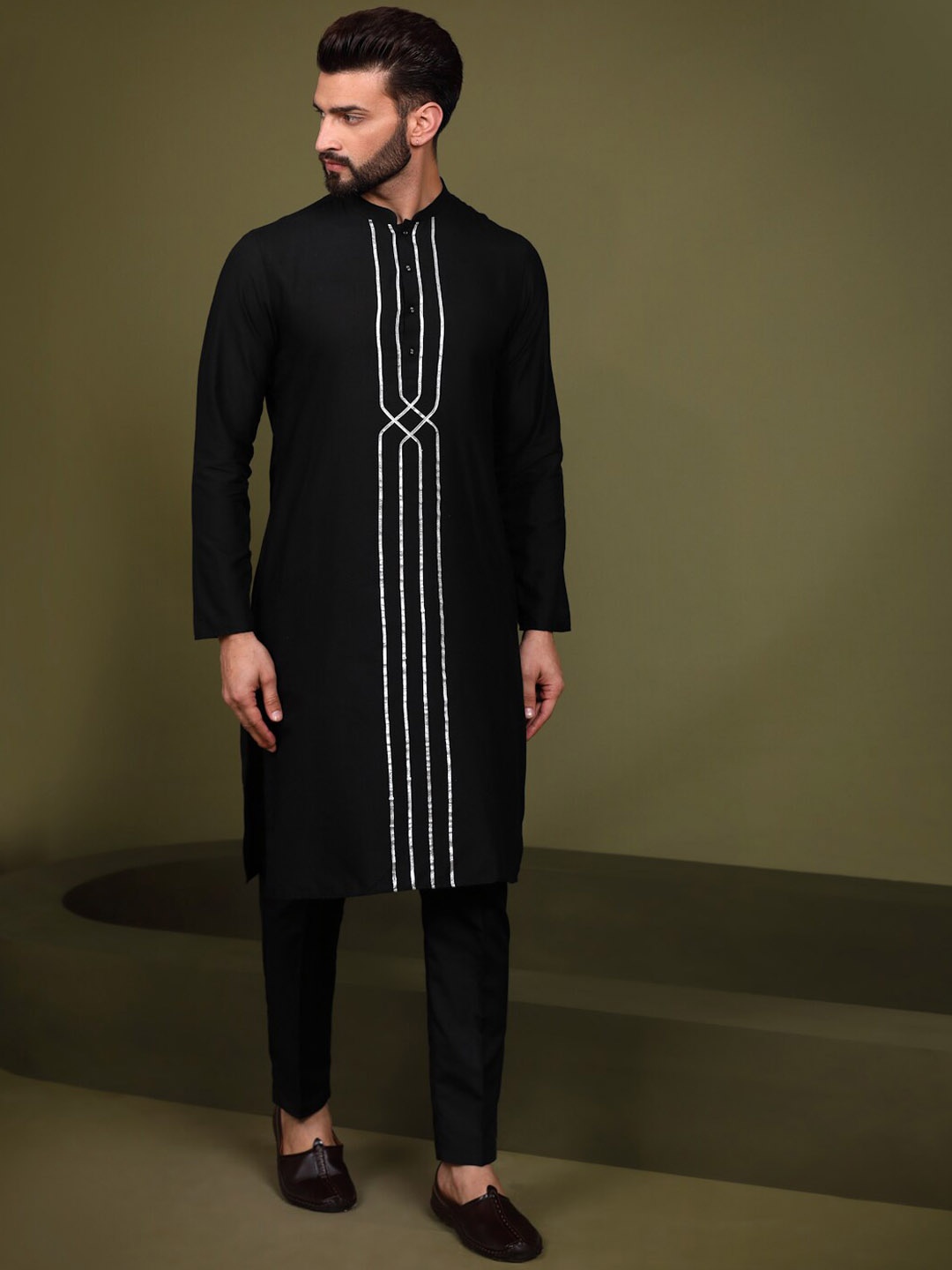 

KISAH Striped Straight Kurta, Black