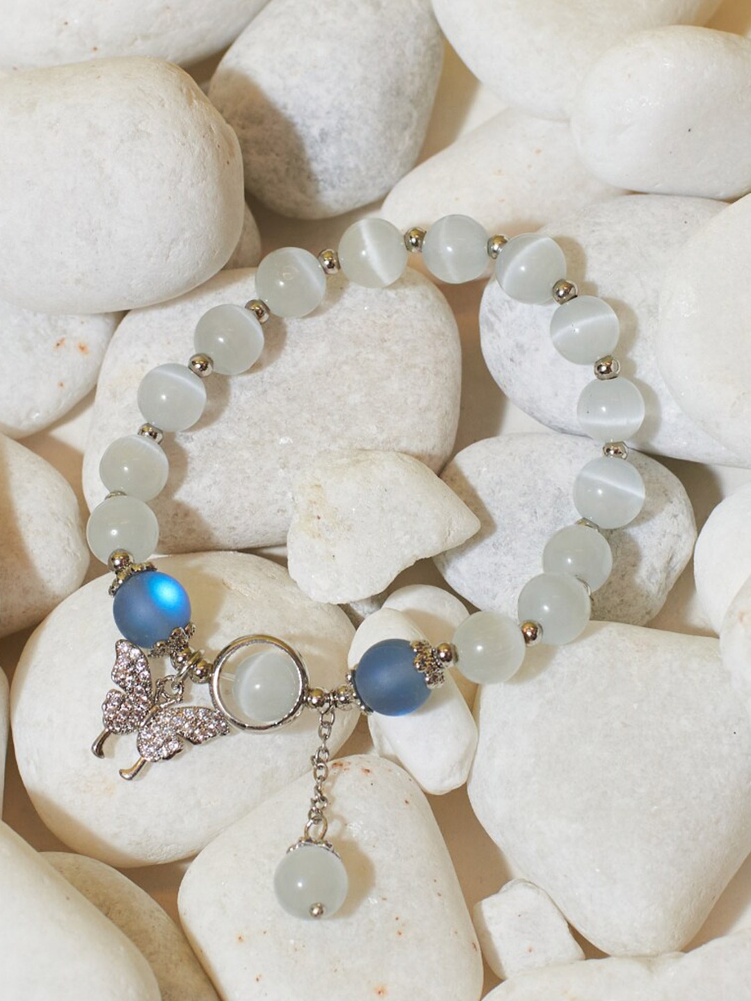 

SALTY Women Alloy Crystals Bracelet, Off white
