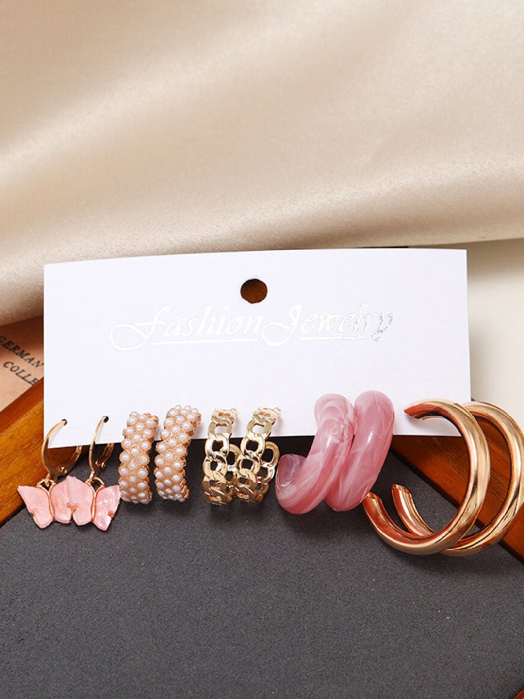 

SALTY Set Of 5 Contemporary Studs Earrings, Gold