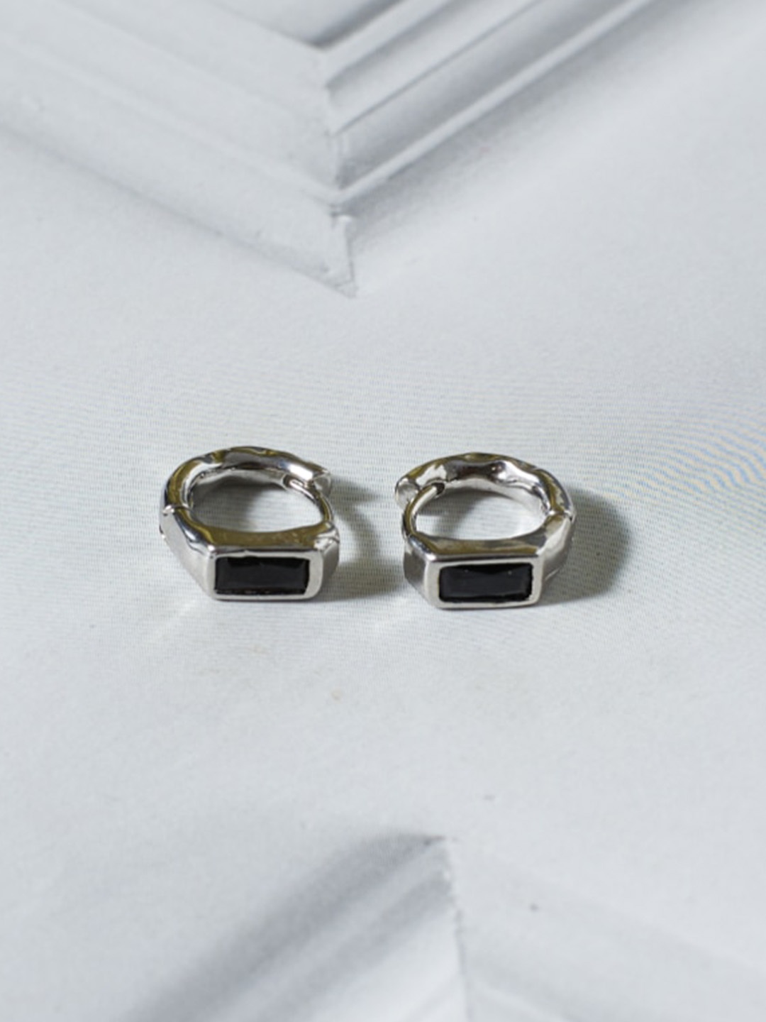 

SALTY Men Contemporary Hoop Earrings, Silver