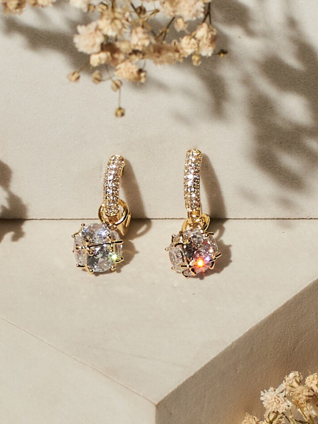 

SALTY Gold-Plated Contemporary Hoop Earrings