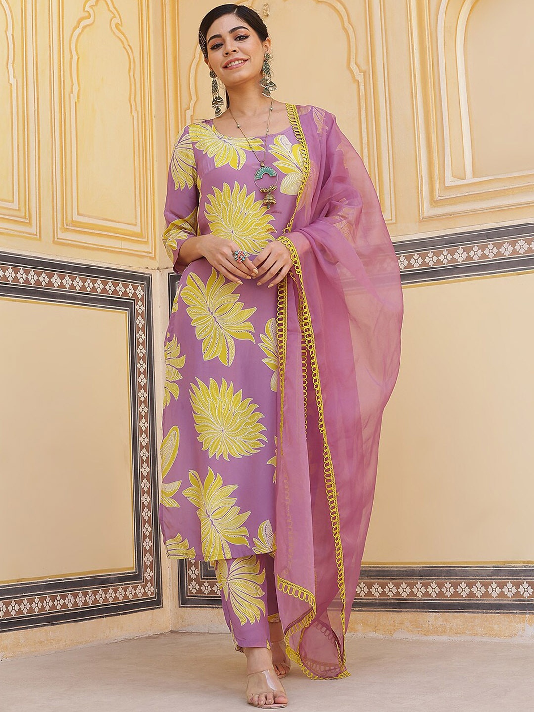 

AKS Couture Floral Printed Regular Silk Crepe Kurta with Trousers & Dupatta, Purple