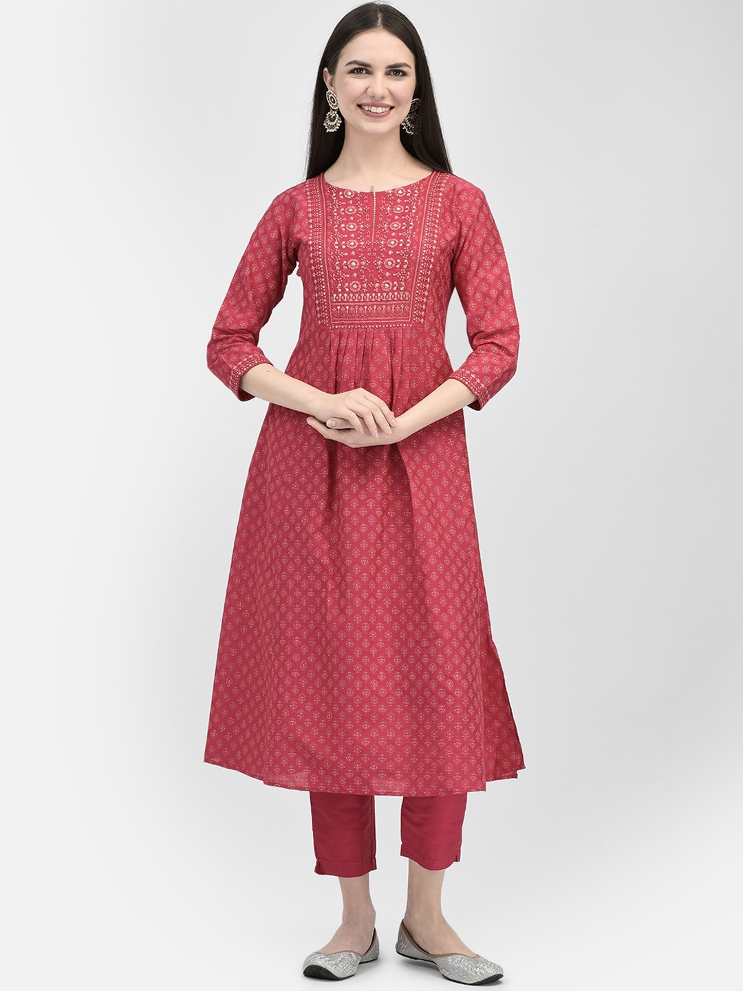 

Span Ethnic Motifs Thread Work Kurta, Pink