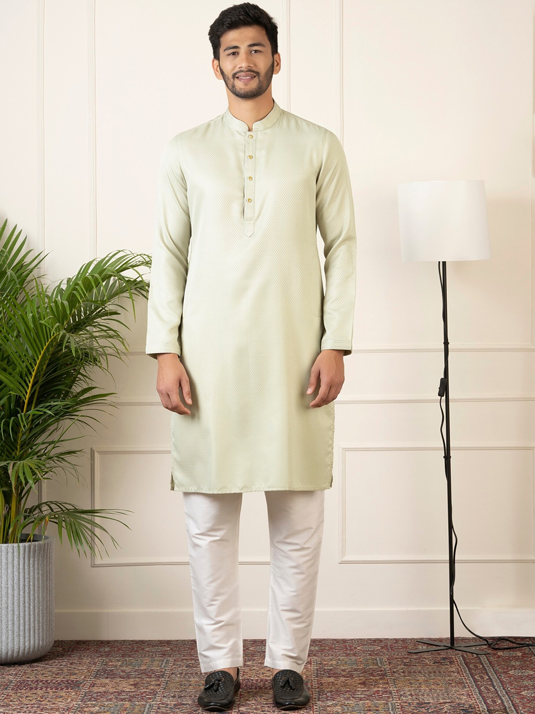 

TheEthnic.Co Printed Pure Cotton Kurta With Pyjamas, Grey