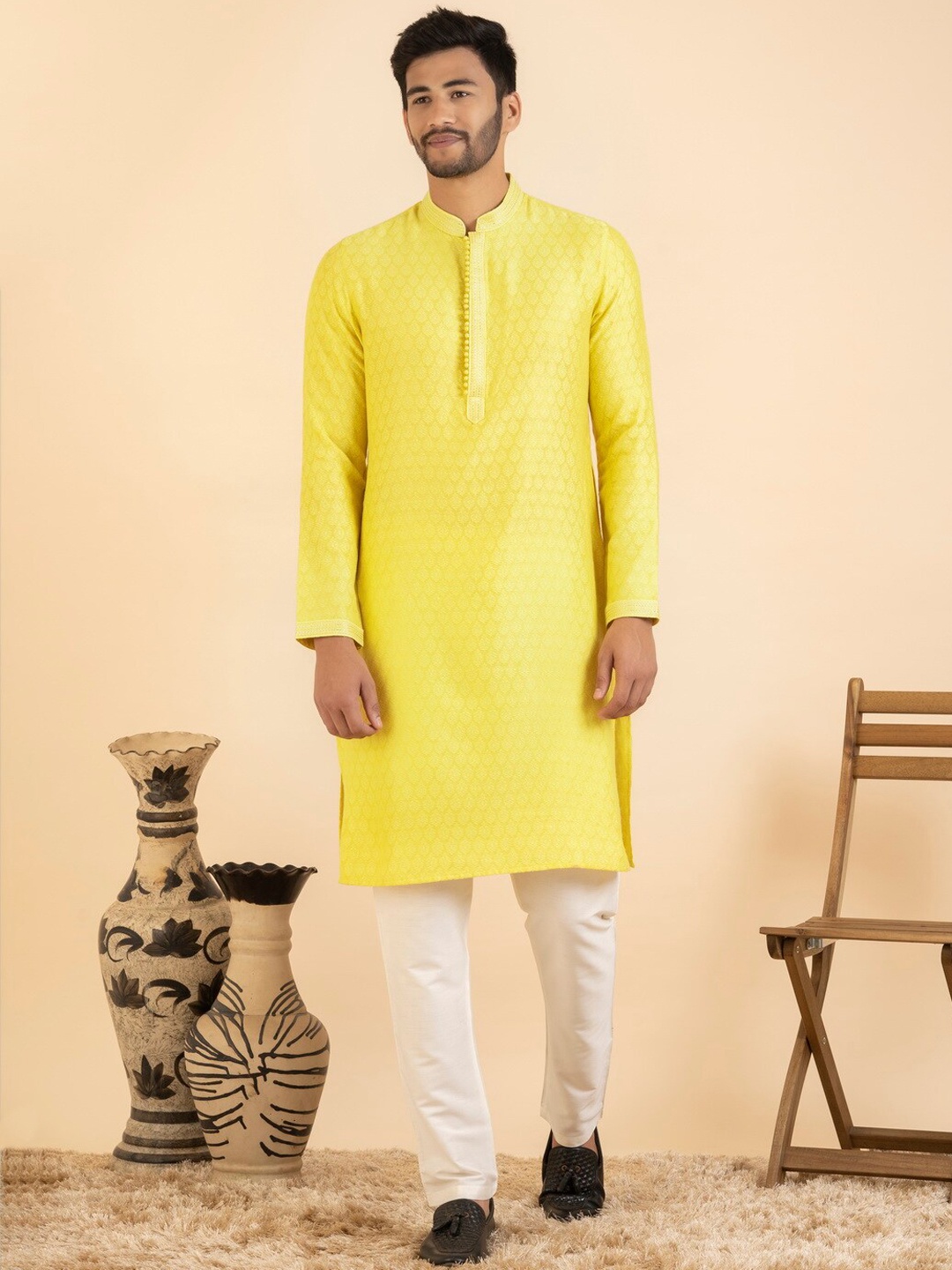

TheEthnic.Co Floral Printed Regular Kurta With Salwar, Yellow
