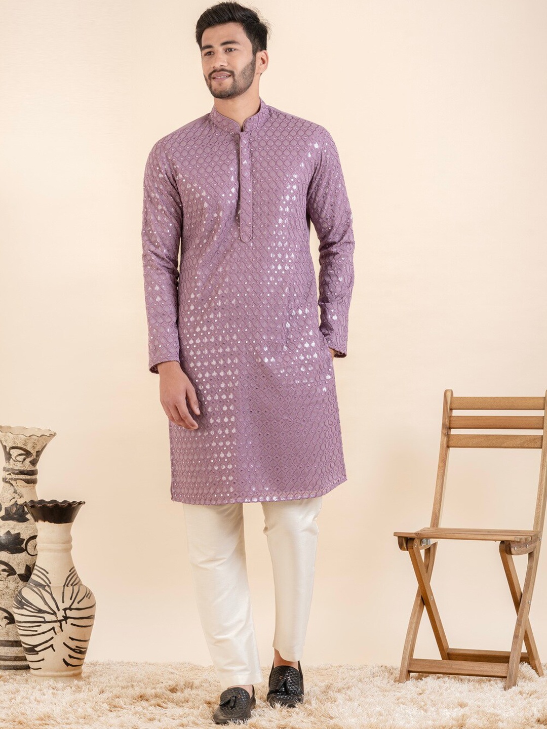 

TheEthnic.Co Ethnic Motifs Embroidered Sequinned Kurta With Trousers, Purple