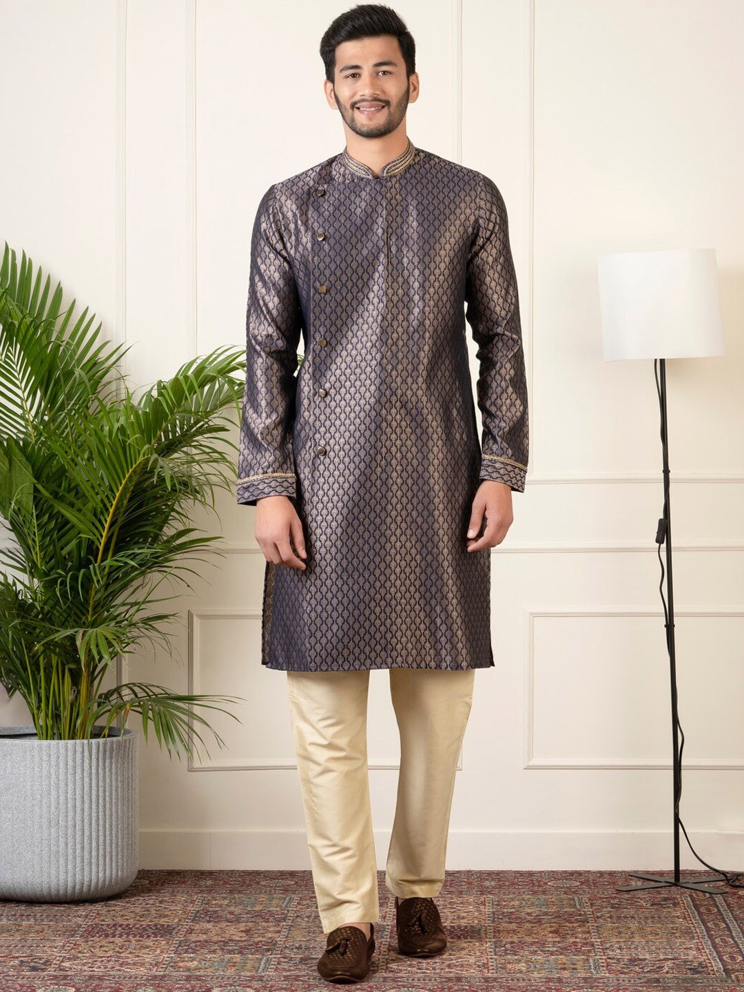 

TheEthnic.Co Men Regular Kurta with Trousers, Blue