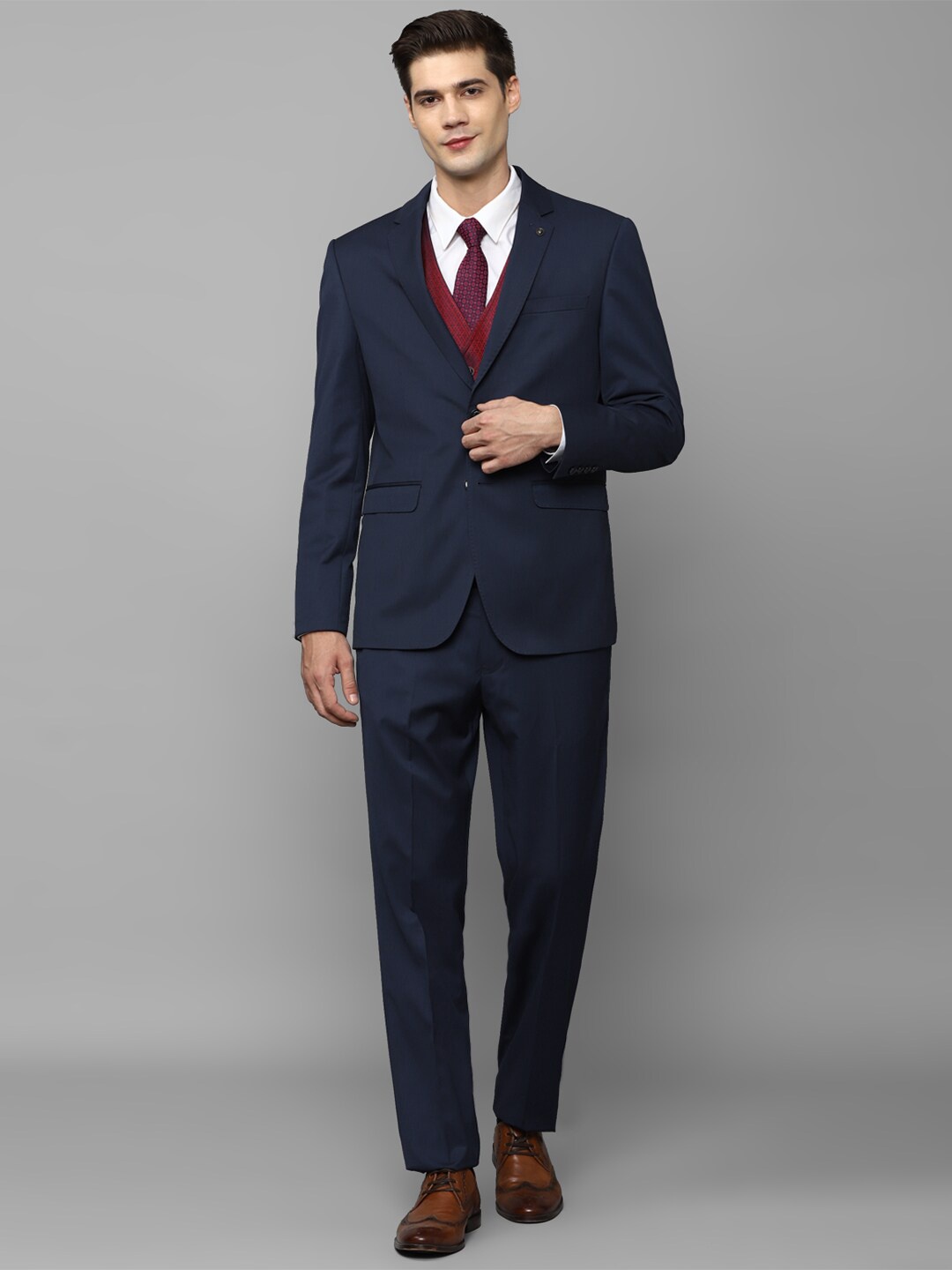

Allen Solly Slim-Fit Single-Breasted Three-Piece Formal Suit, Navy blue