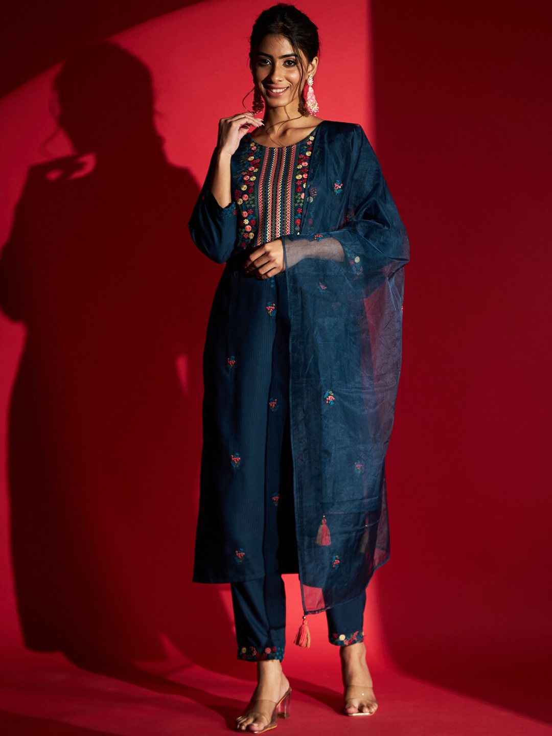 

KALINI Ethnic Motifs Printed Regular Kurti with Trousers & Dupatta, Blue
