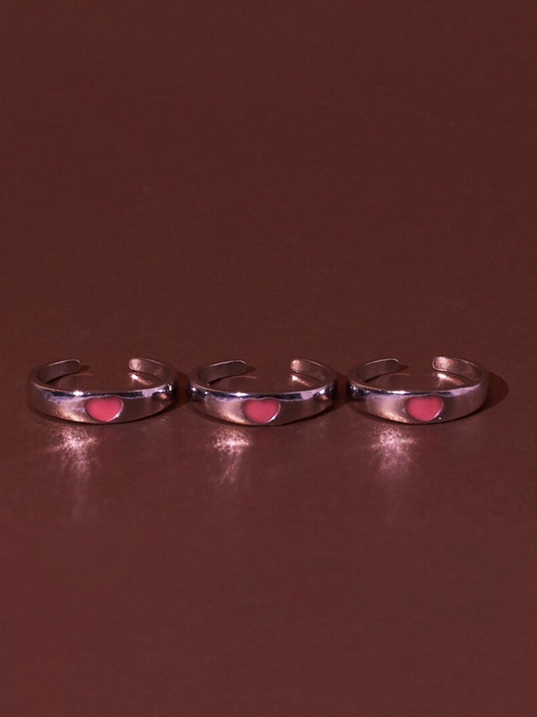 

SALTY Set Of 3 Heart Shaped Adjustable Finger Rings, Silver