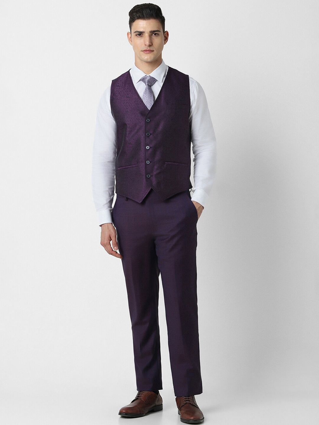 

Van Heusen Slim Fit Lapel Collar Single-Breasted Four Piece Formal Suit, Purple