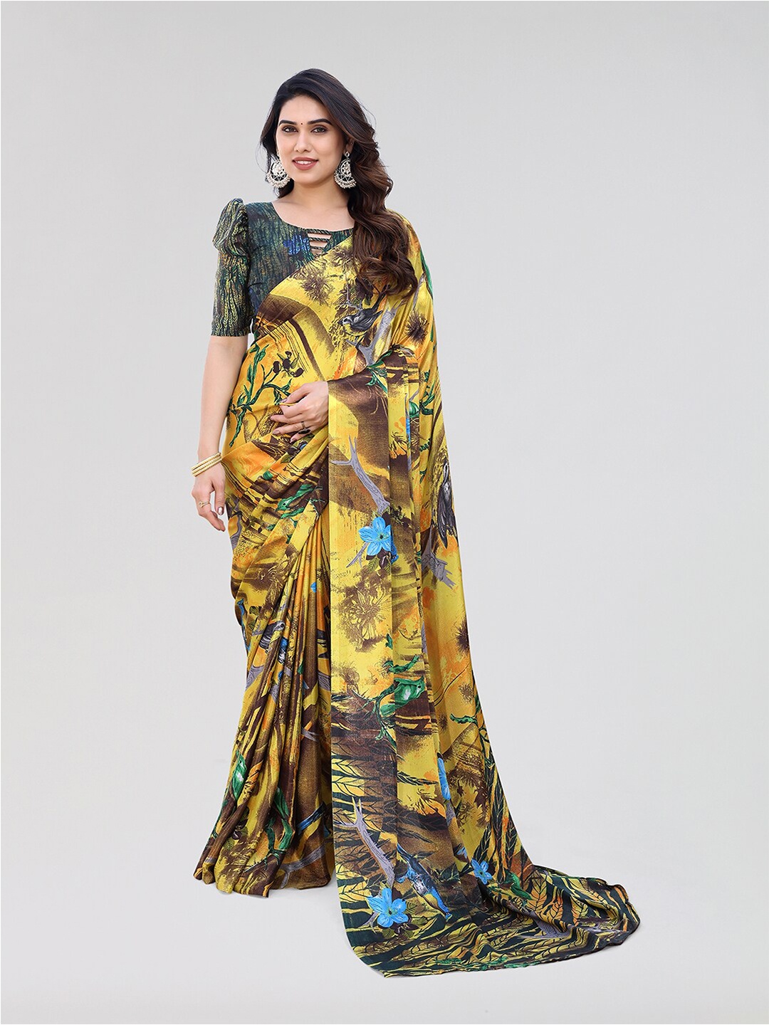 

Yashika Floral Printed Saree, Brown