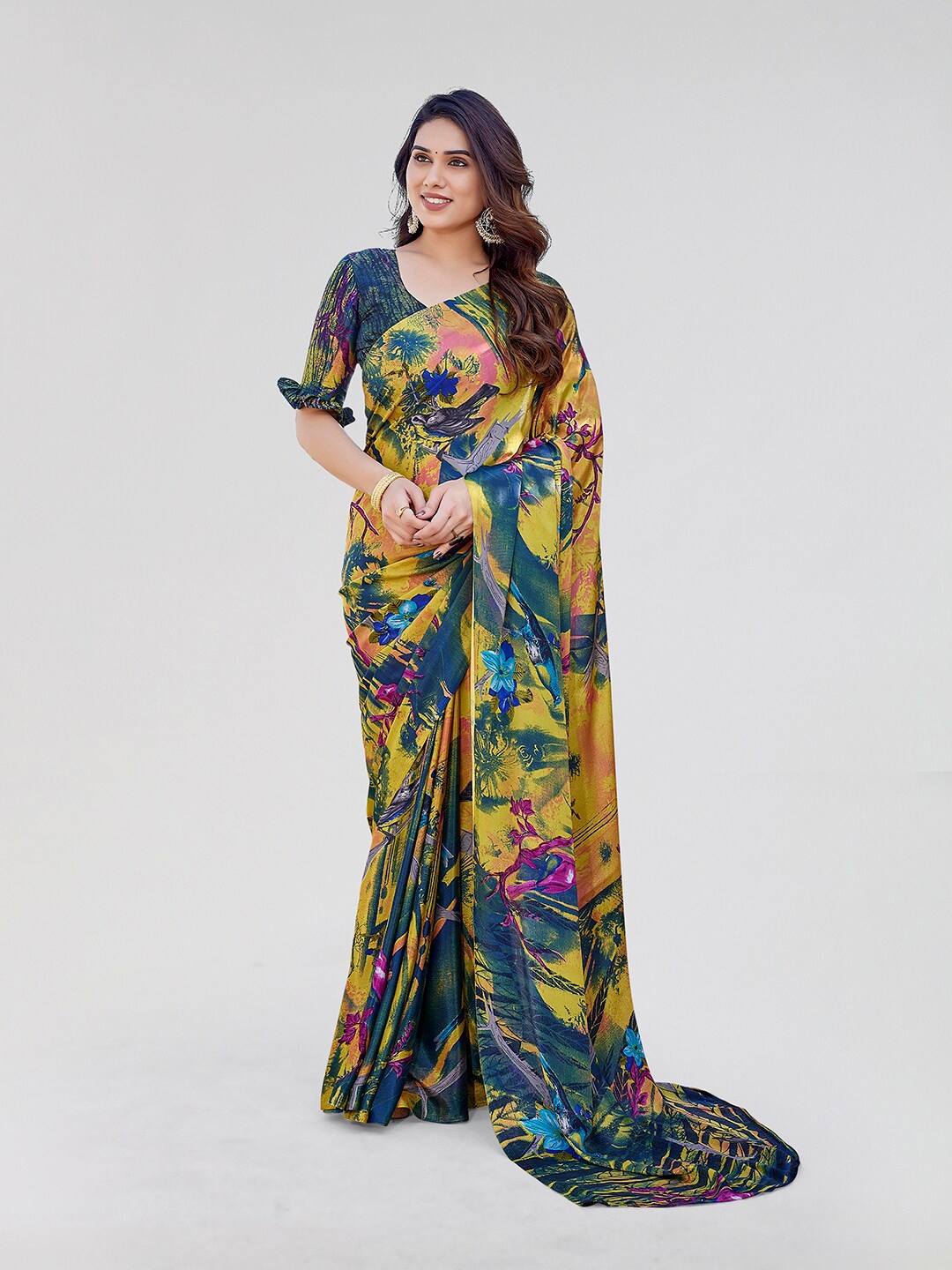 

Yashika Floral Printed Saree, Teal