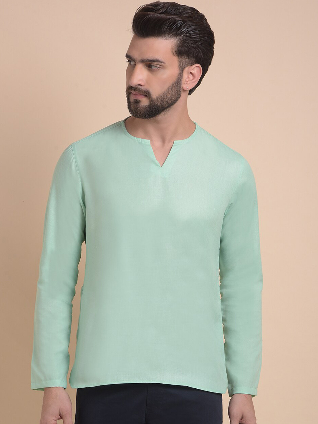 

Anouk Green Round Notched Neck Long Sleeves Cotton Silk Straight Kurta