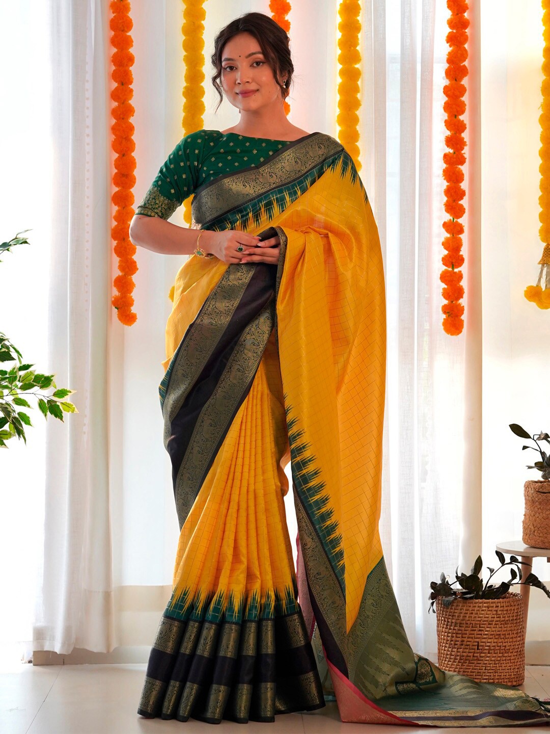

Saree mall Checked Woven Design Zari Sarees, Yellow