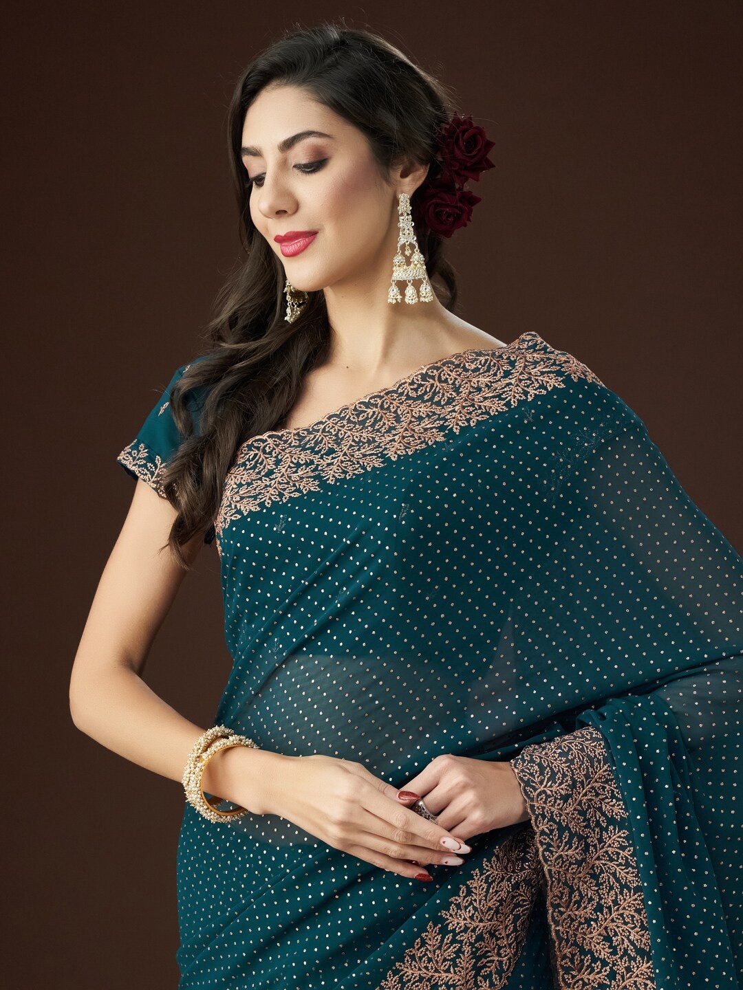 

kasee Floral Embroidered Embellished Saree, Blue