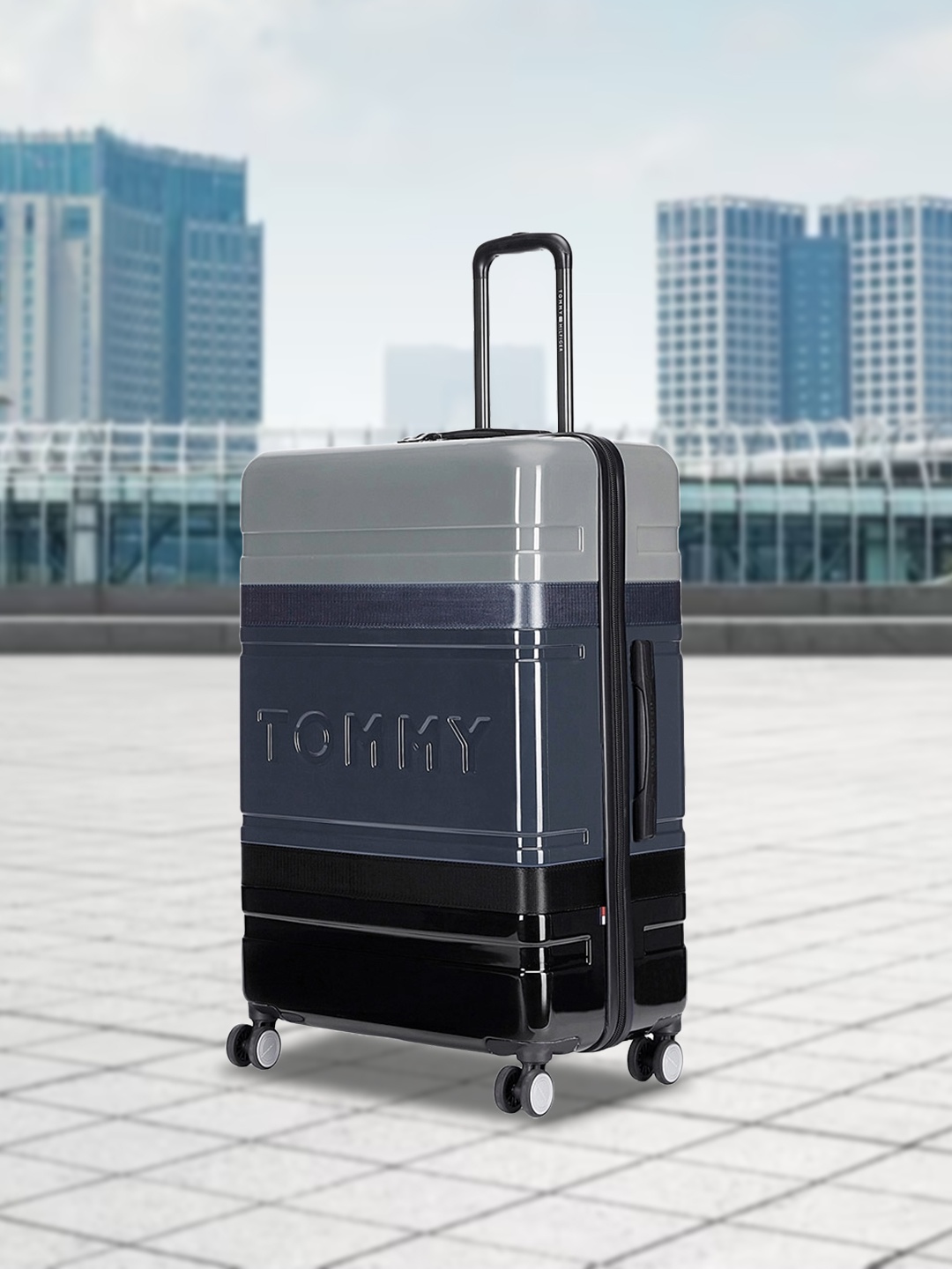 

Tommy Hilfiger Triton Pro Medium Trolley Suitcase, Navy blue