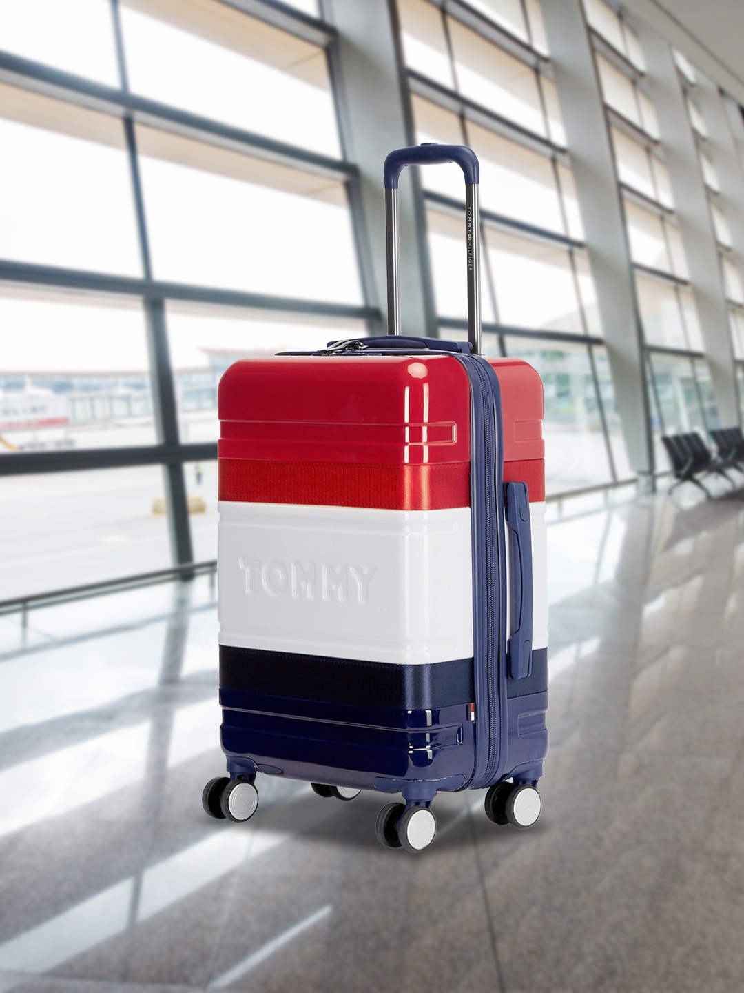 

Tommy Hilfiger Triton Pro Medium Trolley Suitcase, Multi