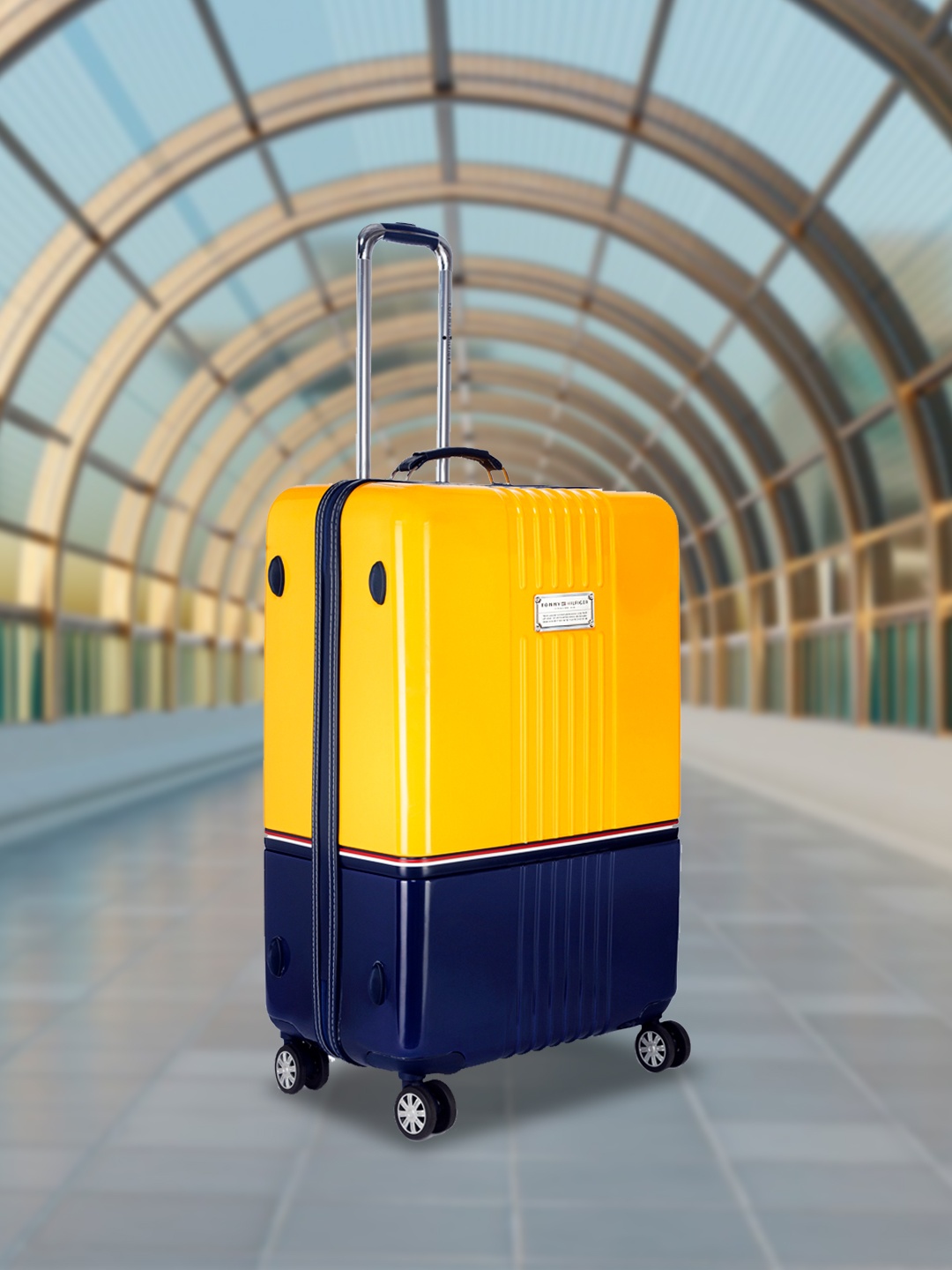 

Tommy Hilfiger Twins Pro Large Trolley Suitcase, Yellow