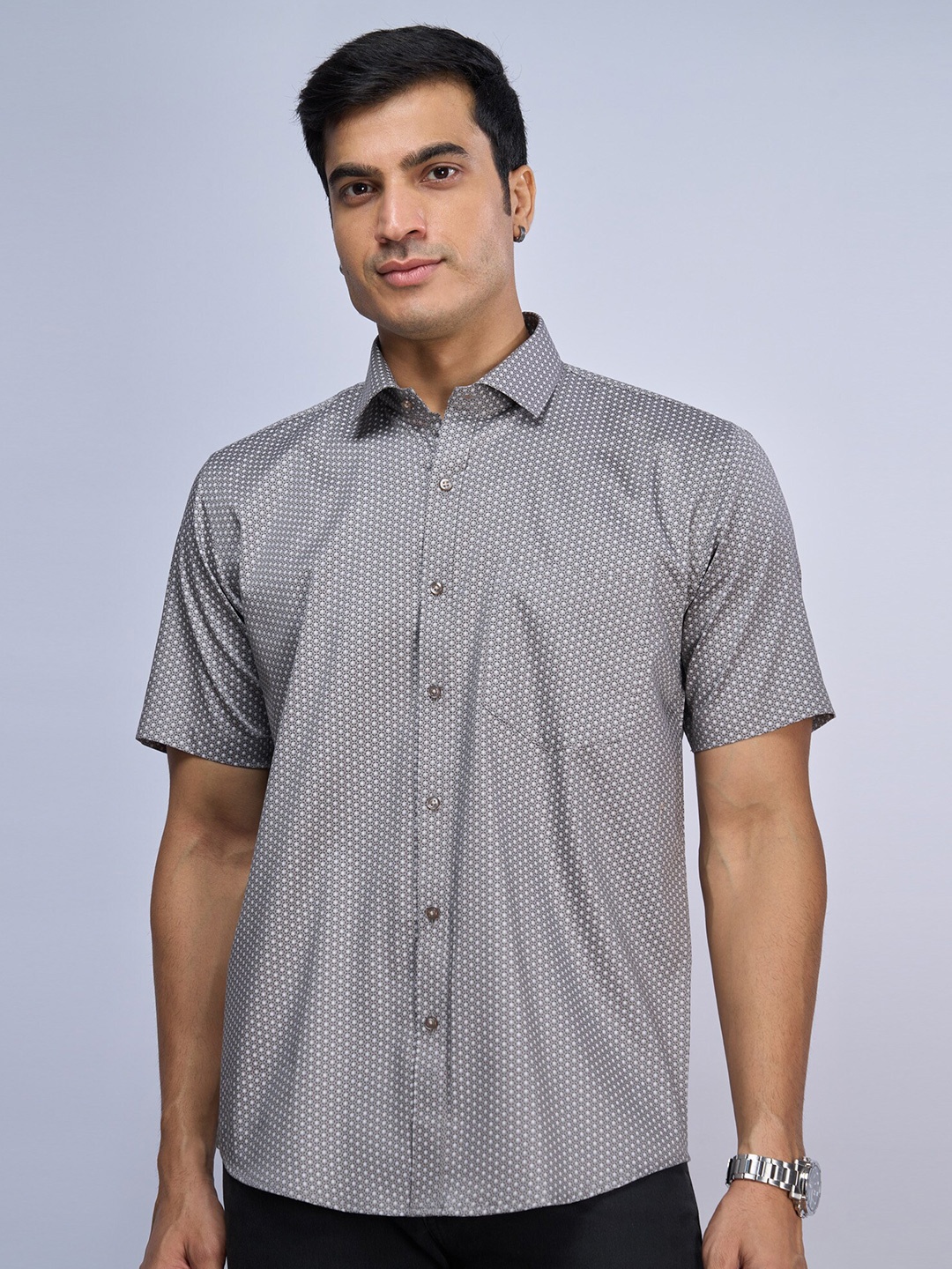 

MARK & ALBERT India Slim Fit Micro Ditsy Printed Cotton Casual Shirt, Grey