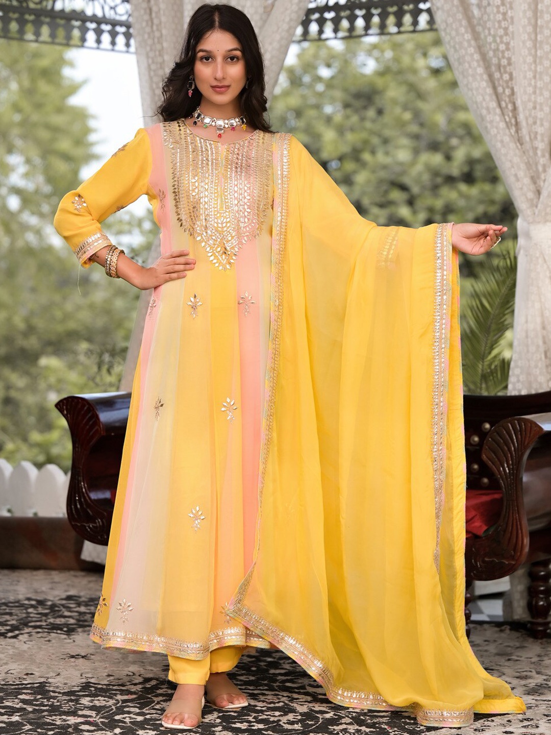 

Divena Ethnic Motifs Embroidered Regular Gotta Patti Kurta with Trousers & Dupatta, Yellow