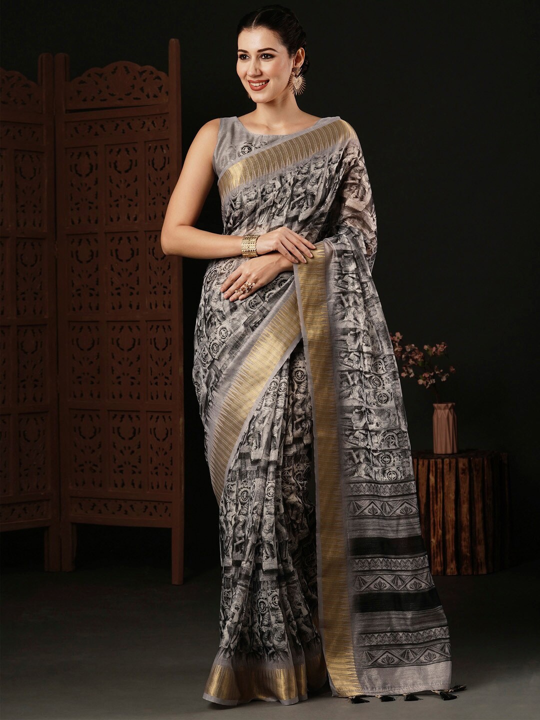 

Anouk Printed Zari Organza Designer Sungudi Party Wear Saree, Grey