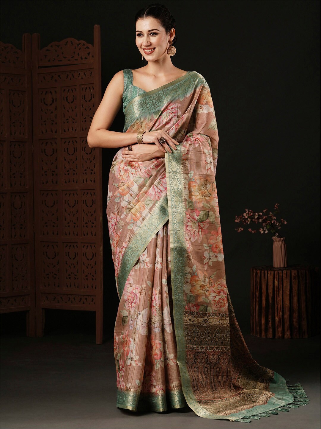 Anouk Beige Floral Printed Zari Sungudi Saree