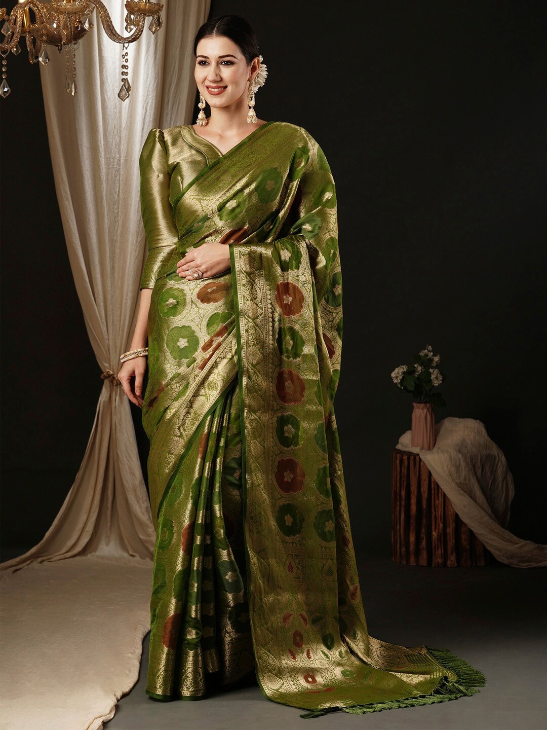 

Anouk Ethnic Motif Woven Design Organza Banarasi Zari Saree, Olive