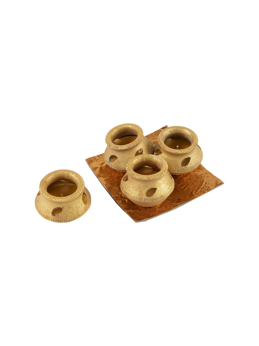 

Sitara Crafts Gold Toned & Brown 4 Pieces Handi Candles