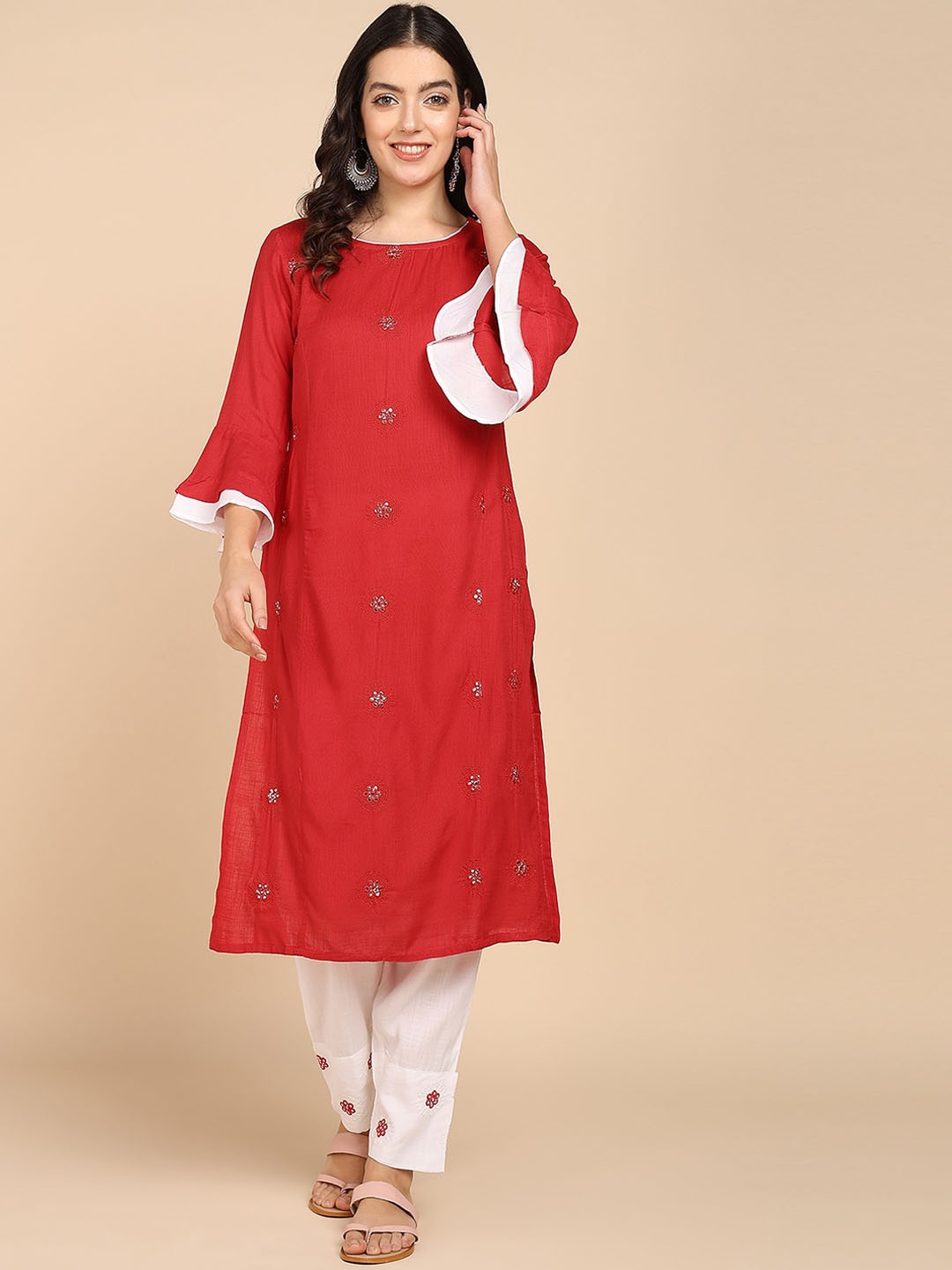 

VAHSON Ethnic Motifs Embroidered Regular Mirror Work Pure Cotton Kurta with Trouser, Red