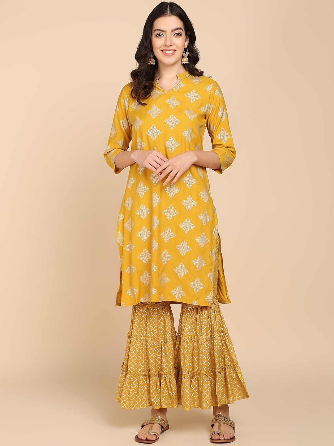 

VAHSON Floral Printed Mandarin Collar Regular Pure Cotton Kurta with Sharara, Mustard