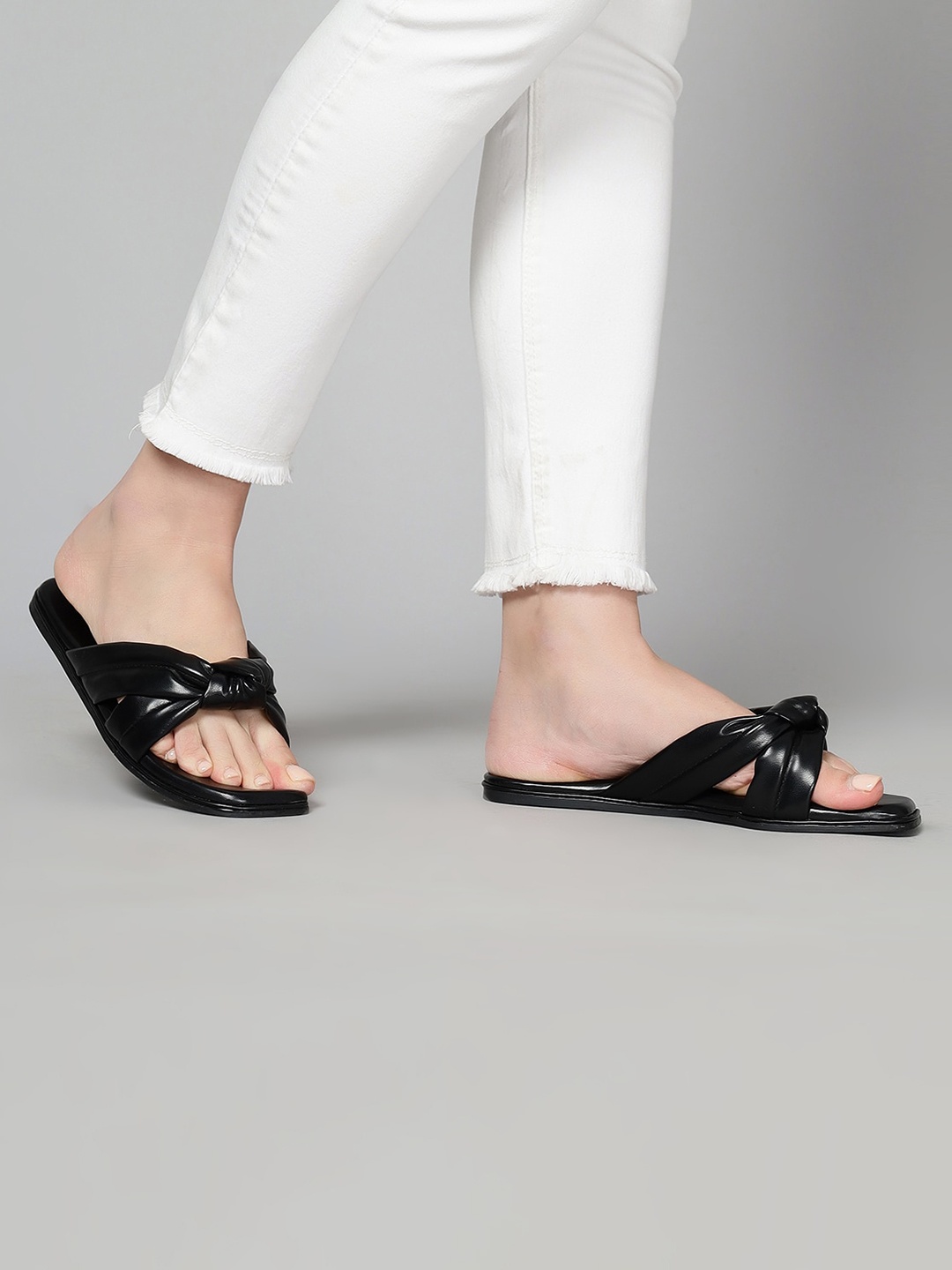 

T.ELEVEN No Back Strap Open Toe Flats, Black