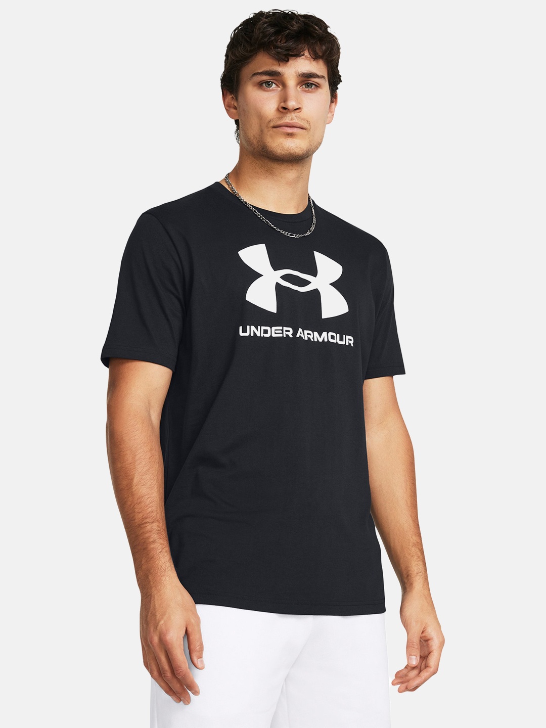 

UNDER ARMOUR Sportstyle Logo Update Short Sleeve T-shirt, Black